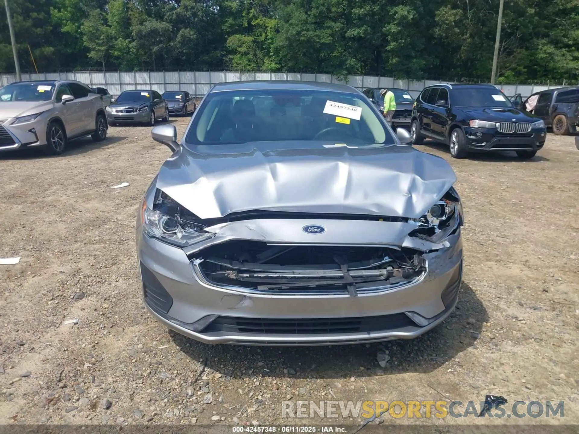 12 Photograph of a damaged car 3FA6P0HD4LR184141 FORD FUSION 2020