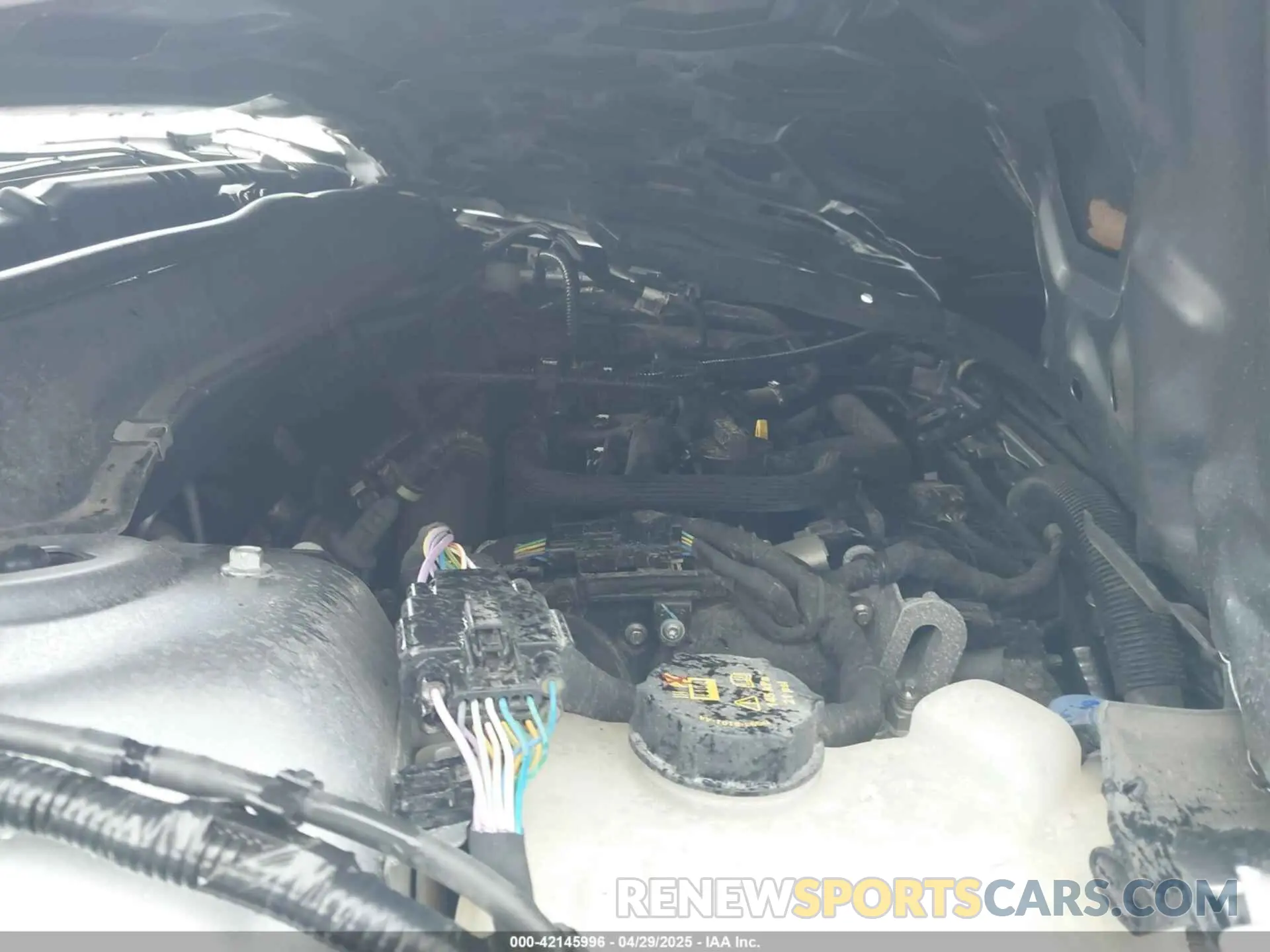 10 Photograph of a damaged car 3FA6P0HD4LR188366 FORD FUSION 2020