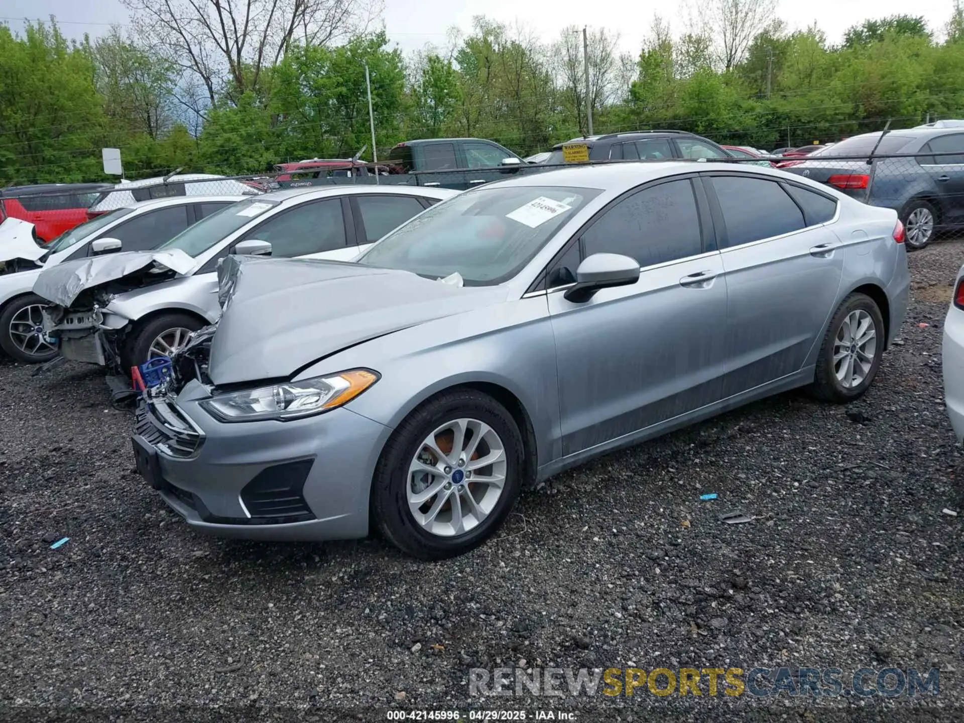 2 Photograph of a damaged car 3FA6P0HD4LR188366 FORD FUSION 2020