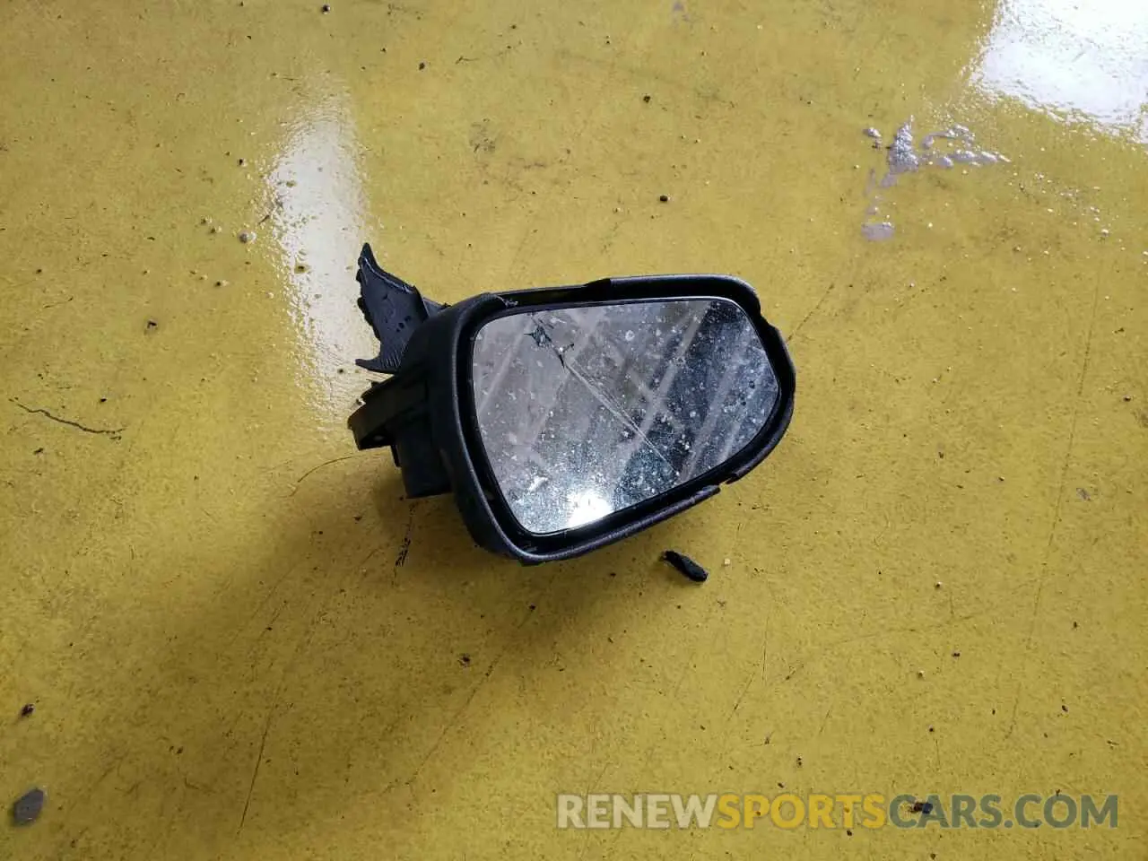 12 Photograph of a damaged car 3FA6P0HD4LR198329 FORD FUSION 2020