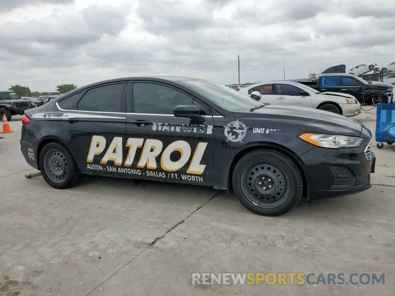 4 Photograph of a damaged car 3FA6P0HD4LR248291 FORD FUSION 2020