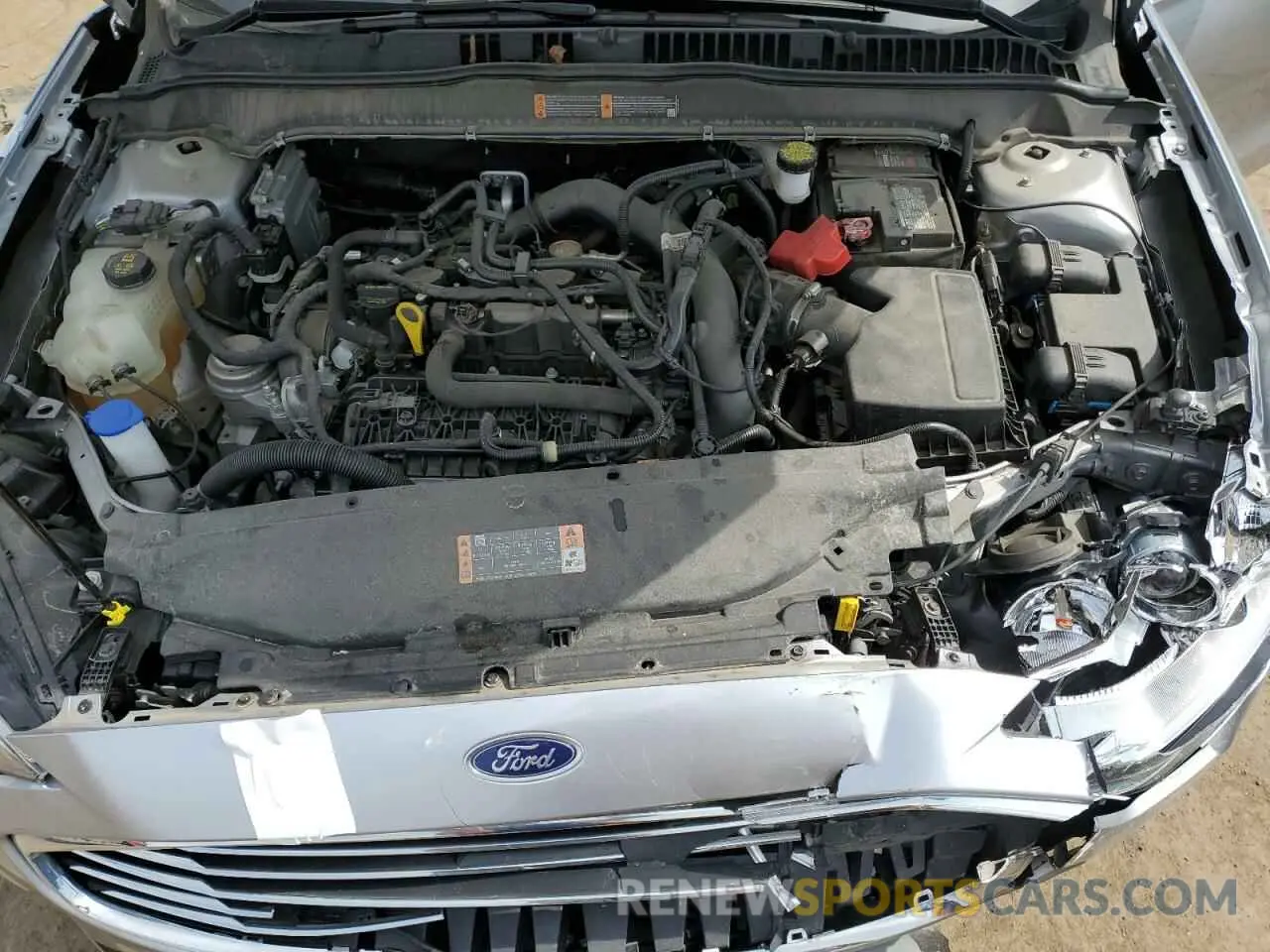 11 Photograph of a damaged car 3FA6P0HD4LR252325 FORD FUSION 2020