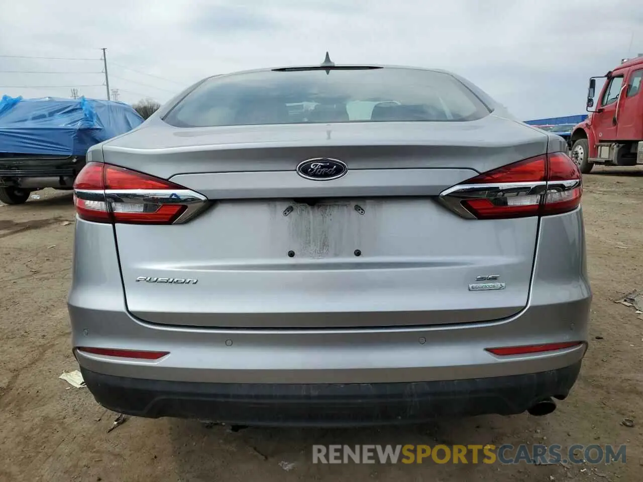 6 Photograph of a damaged car 3FA6P0HD4LR252325 FORD FUSION 2020