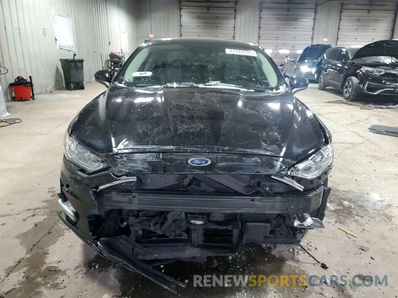 5 Photograph of a damaged car 3FA6P0HD4LR259095 FORD FUSION 2020