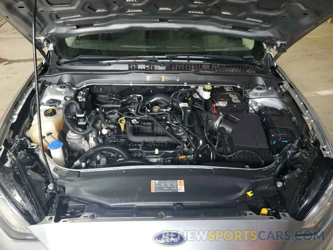 11 Photograph of a damaged car 3FA6P0HD5LR107388 FORD FUSION 2020