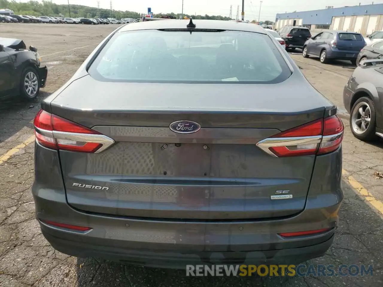 6 Photograph of a damaged car 3FA6P0HD5LR108704 FORD FUSION 2020