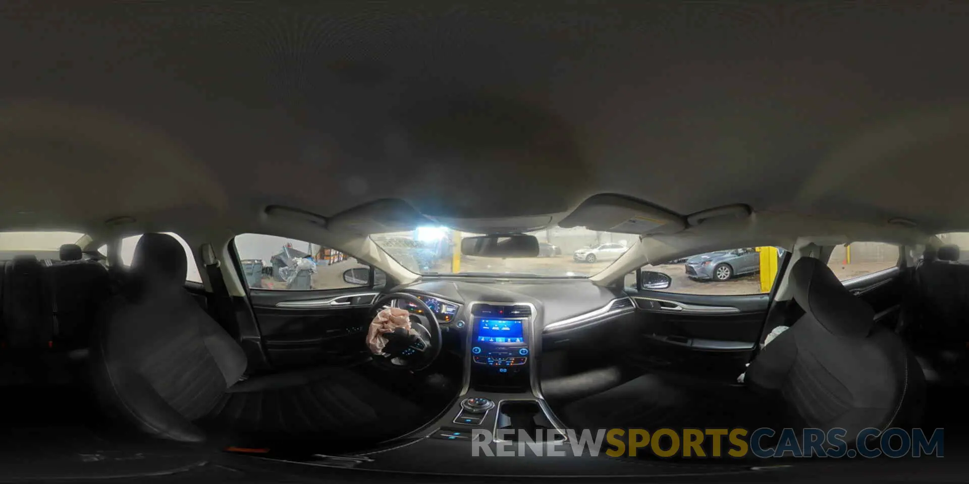 14 Photograph of a damaged car 3FA6P0HD5LR118519 FORD FUSION 2020