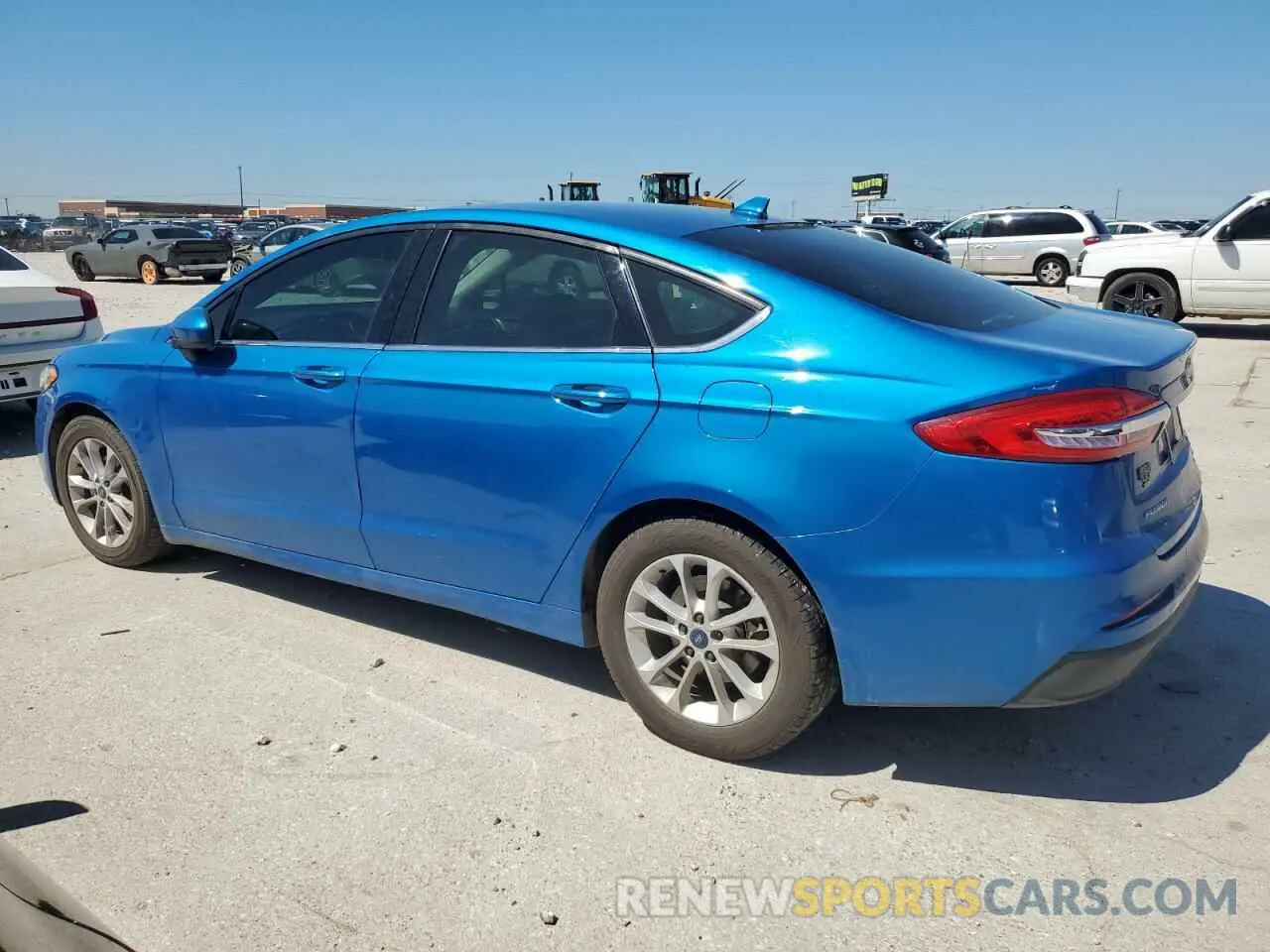 2 Photograph of a damaged car 3FA6P0HD5LR126264 FORD FUSION 2020