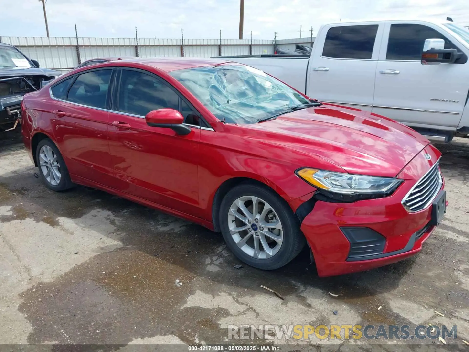 1 Photograph of a damaged car 3FA6P0HD5LR147857 FORD FUSION 2020