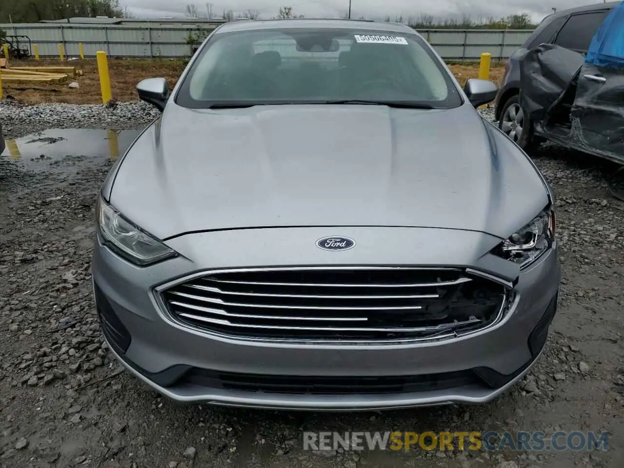 5 Photograph of a damaged car 3FA6P0HD5LR172516 FORD FUSION 2020