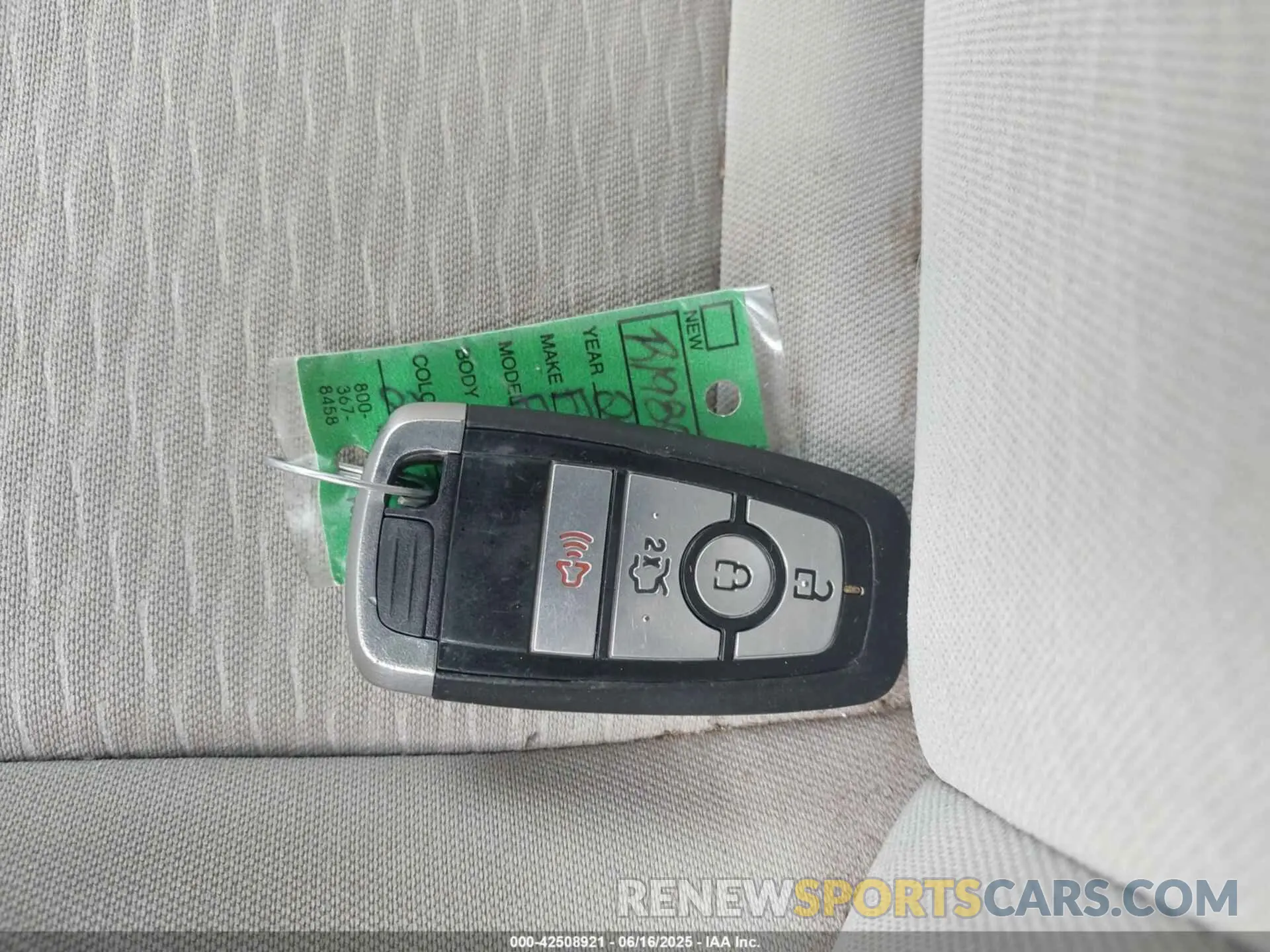 11 Photograph of a damaged car 3FA6P0HD5LR198811 FORD FUSION 2020