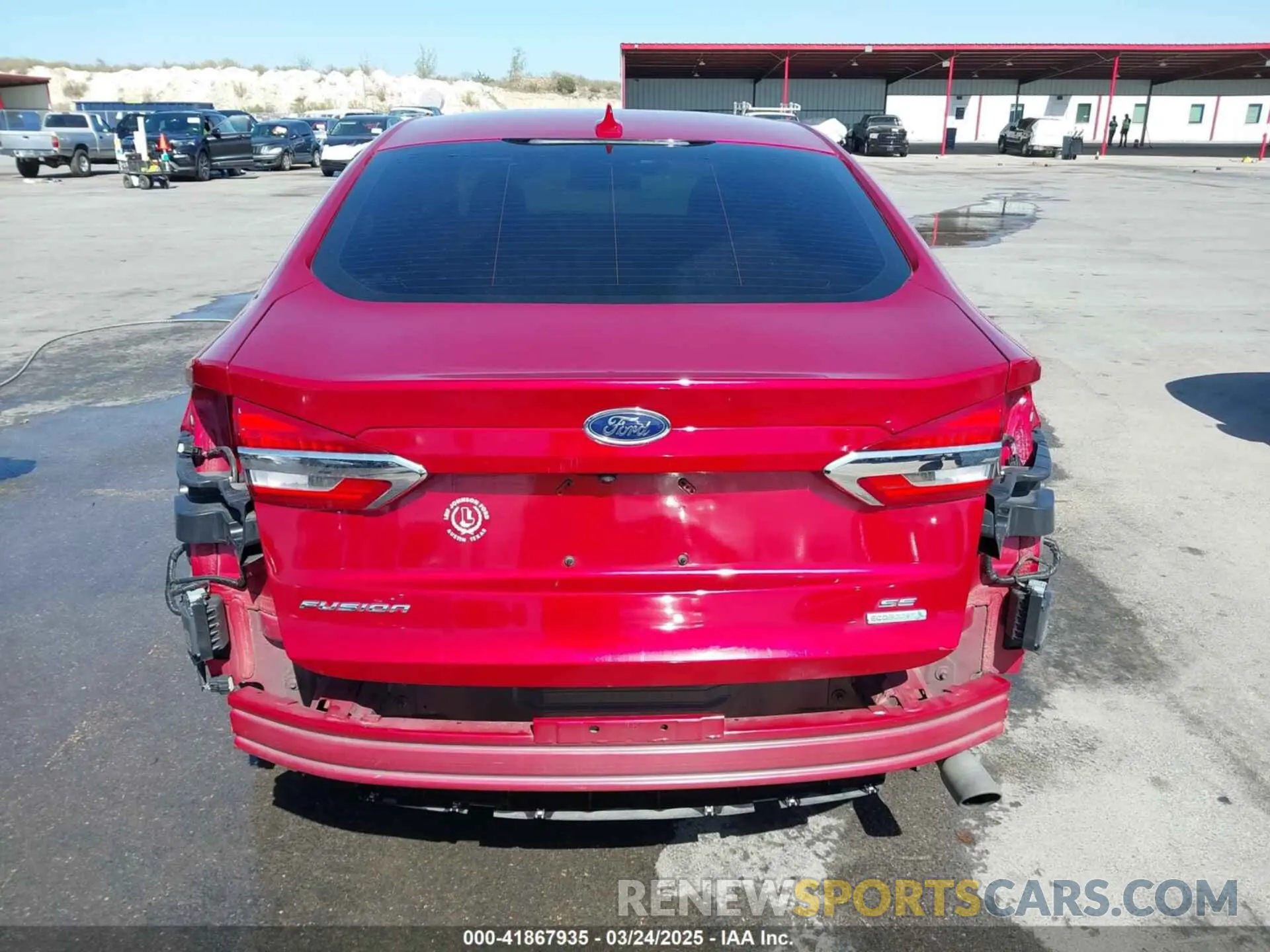 17 Photograph of a damaged car 3FA6P0HD5LR221293 FORD FUSION 2020