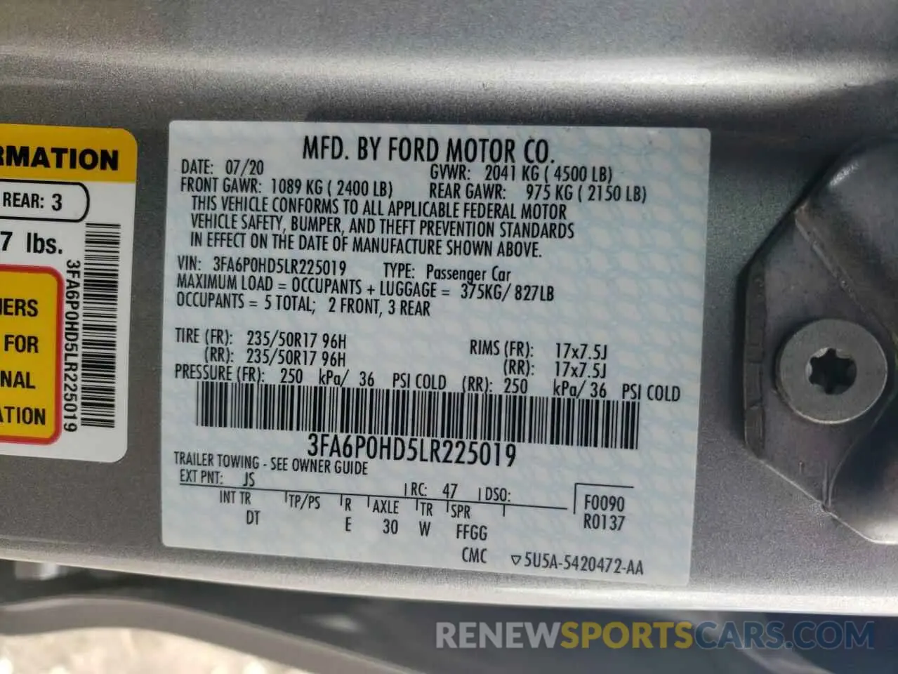 12 Photograph of a damaged car 3FA6P0HD5LR225019 FORD FUSION 2020