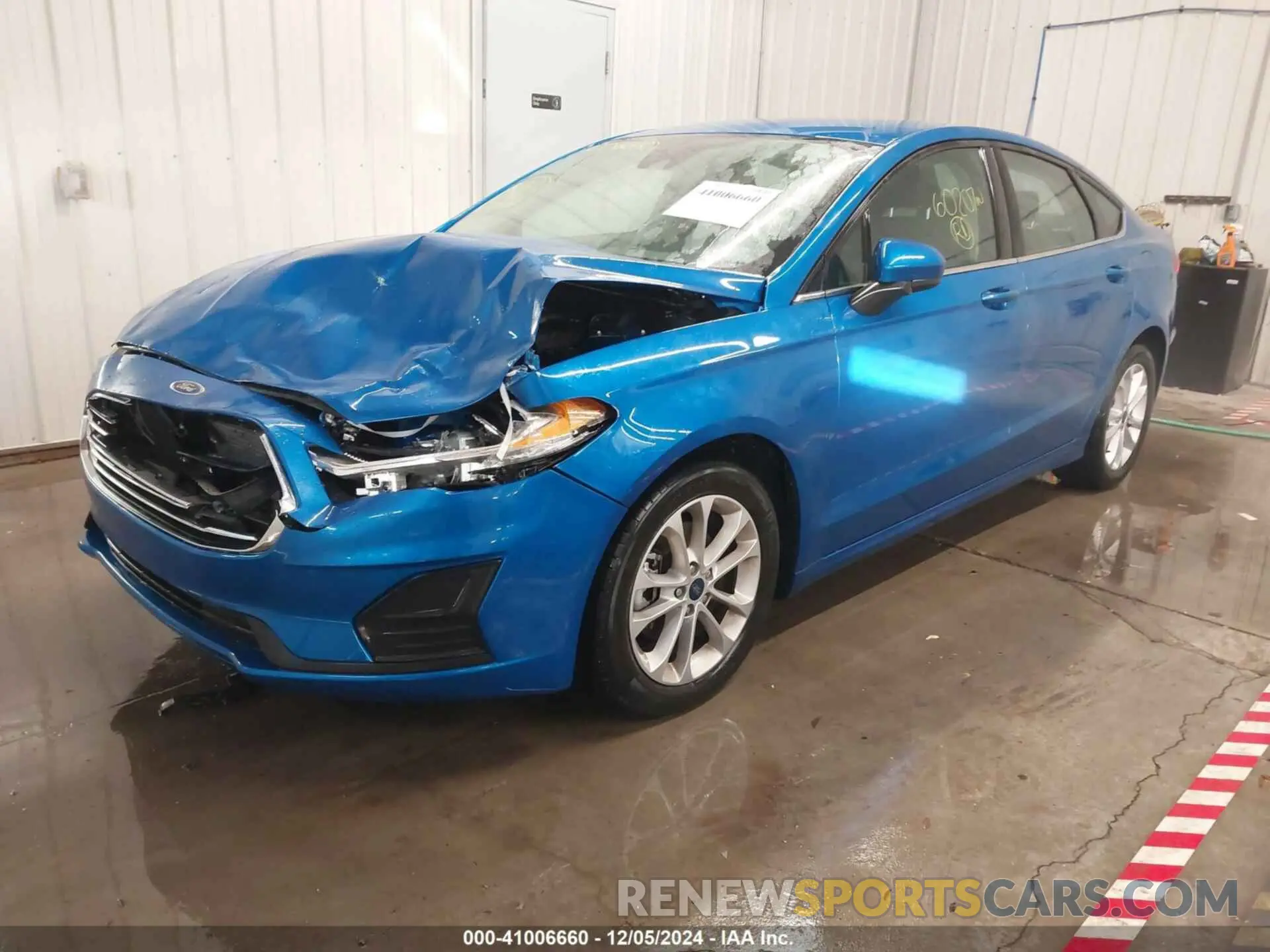 2 Photograph of a damaged car 3FA6P0HD5LR235436 FORD FUSION 2020