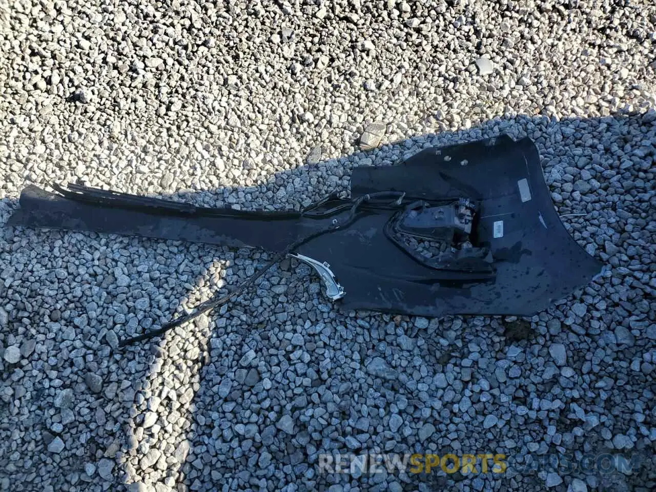 12 Photograph of a damaged car 3FA6P0HD5LR245402 FORD FUSION 2020
