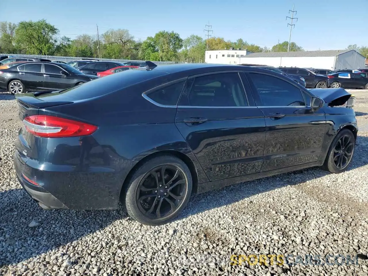 3 Photograph of a damaged car 3FA6P0HD5LR245402 FORD FUSION 2020