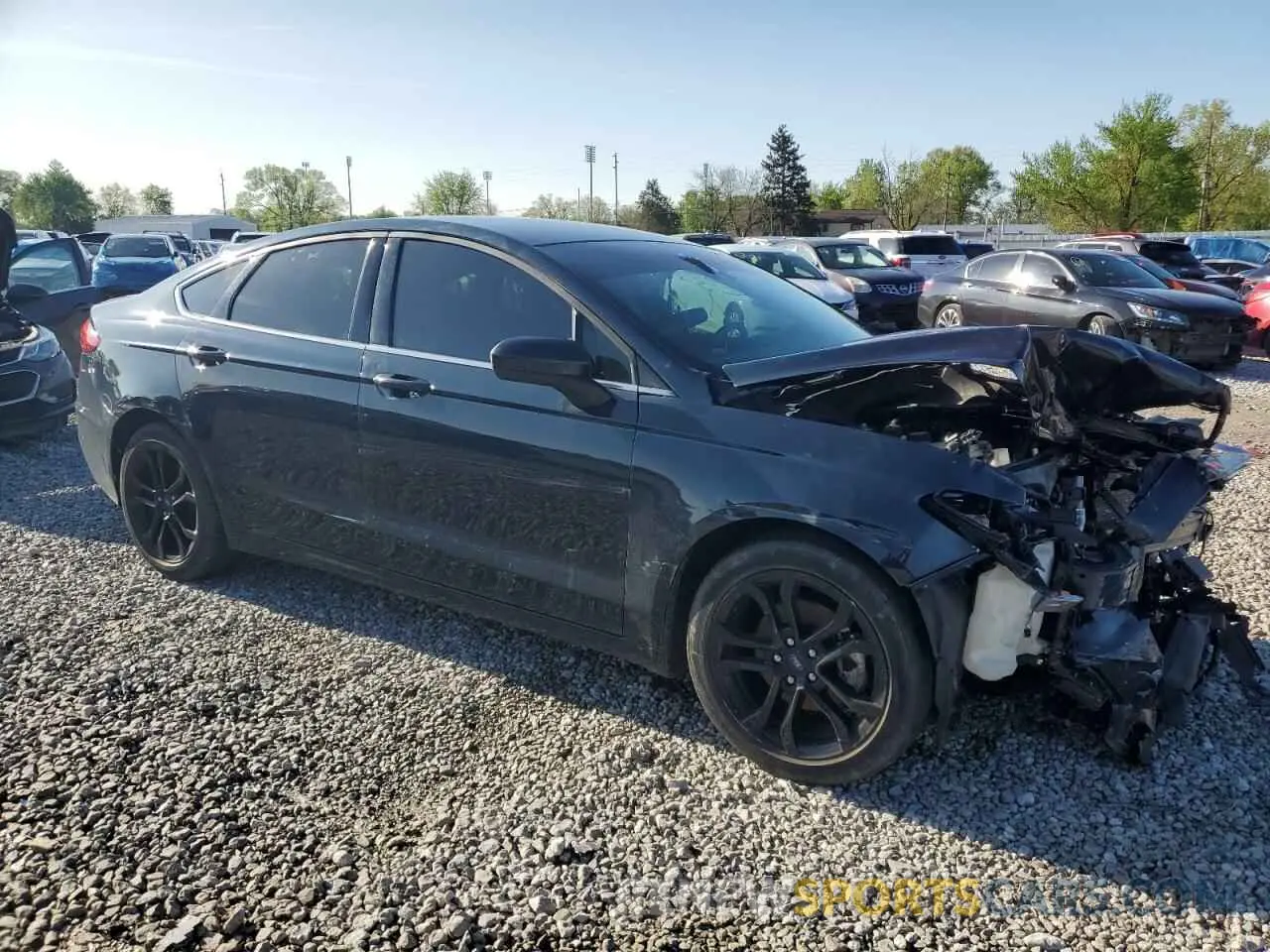 4 Photograph of a damaged car 3FA6P0HD5LR245402 FORD FUSION 2020