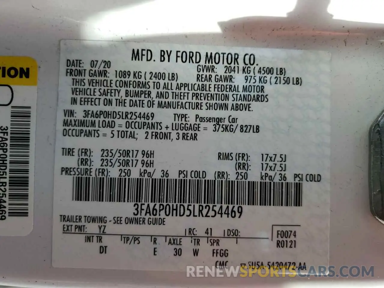 12 Photograph of a damaged car 3FA6P0HD5LR254469 FORD FUSION 2020
