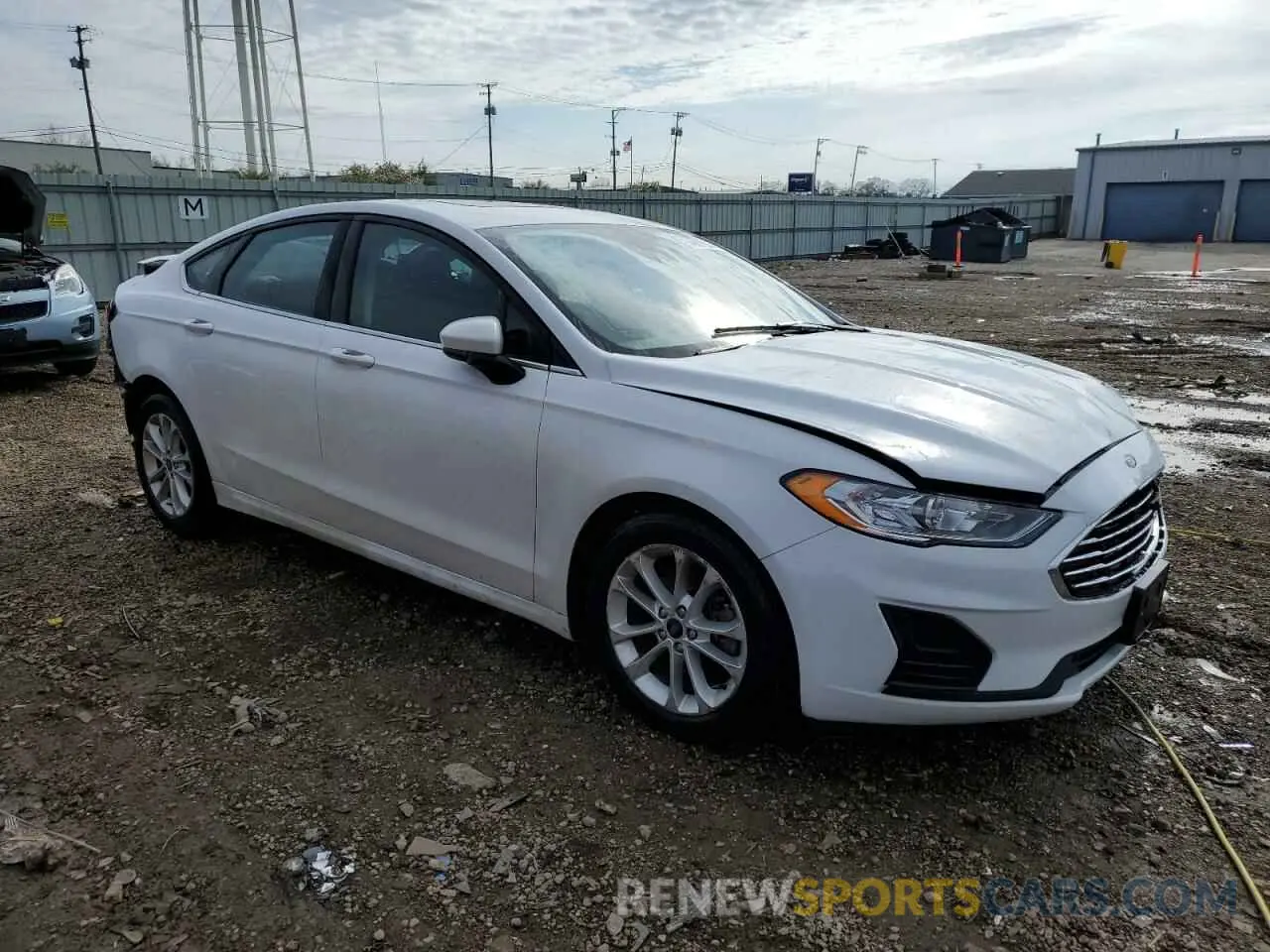 4 Photograph of a damaged car 3FA6P0HD5LR254469 FORD FUSION 2020