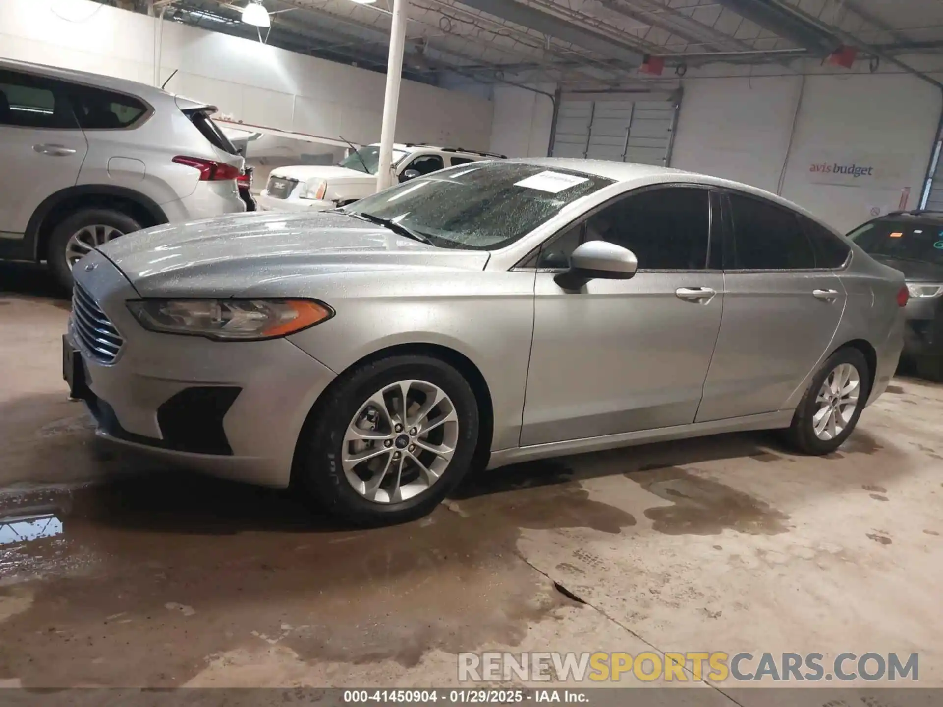 14 Photograph of a damaged car 3FA6P0HD6LR111613 FORD FUSION 2020