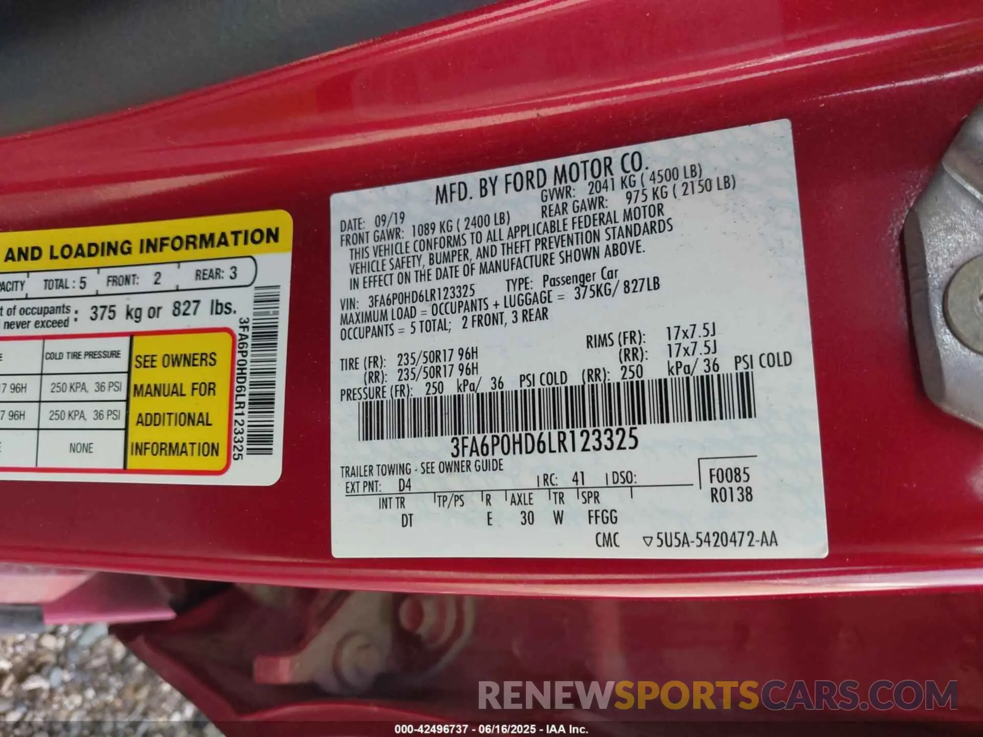 9 Photograph of a damaged car 3FA6P0HD6LR123325 FORD FUSION 2020