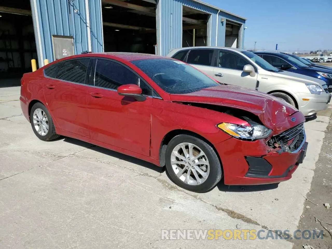 4 Photograph of a damaged car 3FA6P0HD6LR162173 FORD FUSION 2020