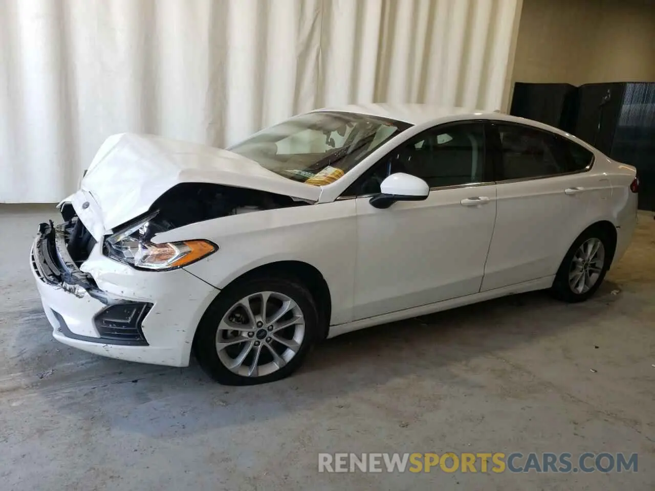 1 Photograph of a damaged car 3FA6P0HD6LR166207 FORD FUSION 2020