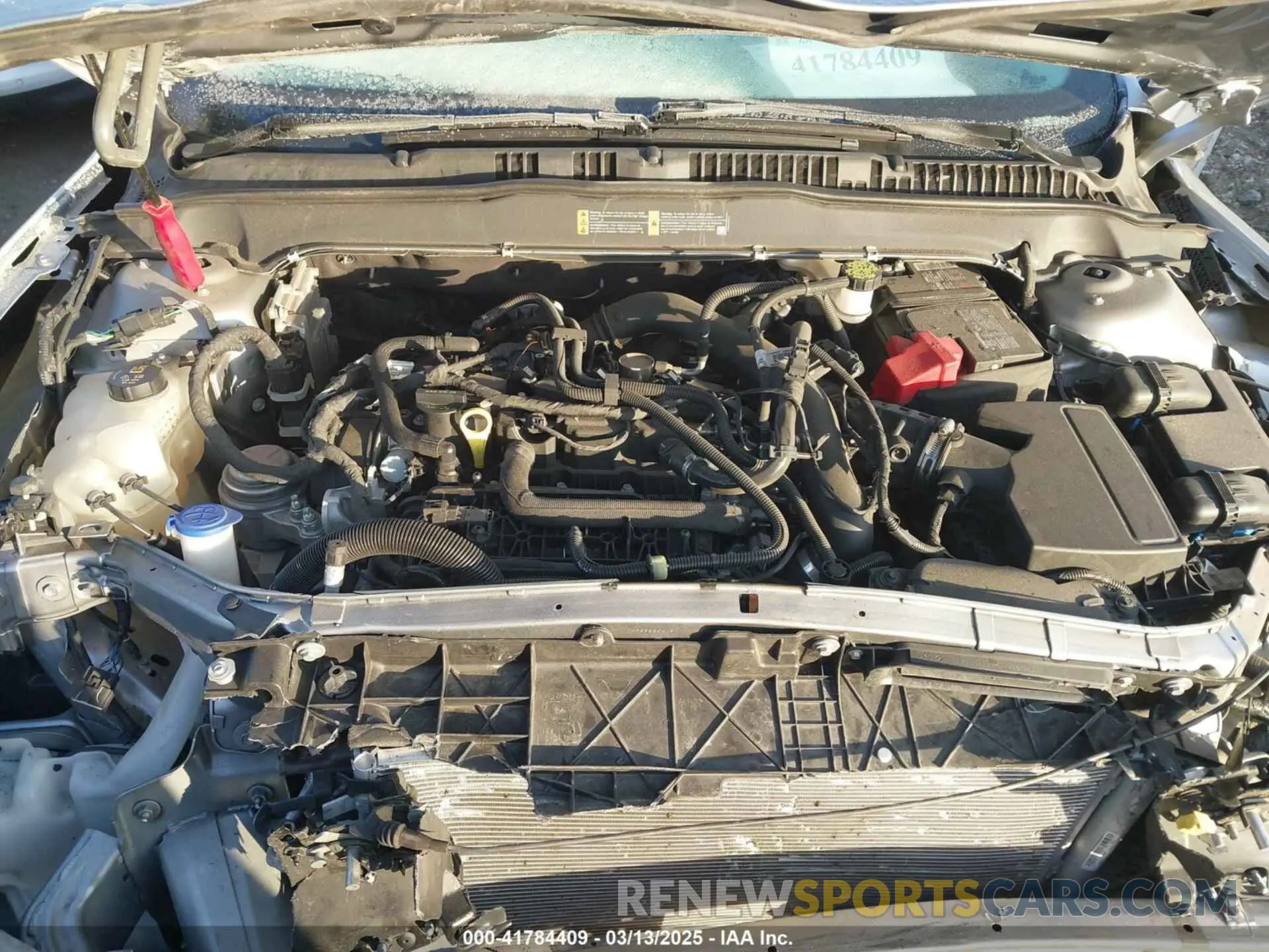 10 Photograph of a damaged car 3FA6P0HD6LR222565 FORD FUSION 2020