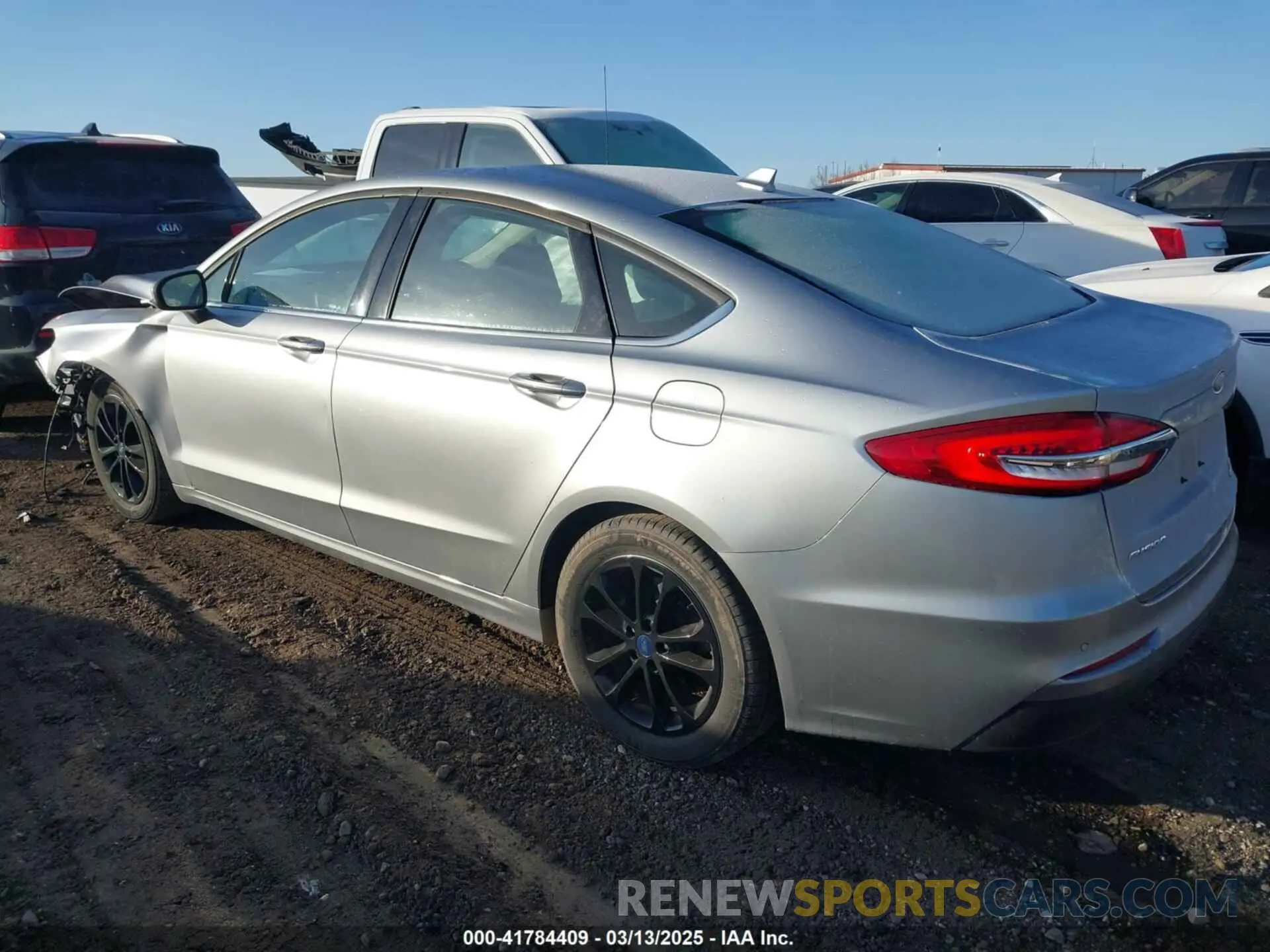 3 Photograph of a damaged car 3FA6P0HD6LR222565 FORD FUSION 2020