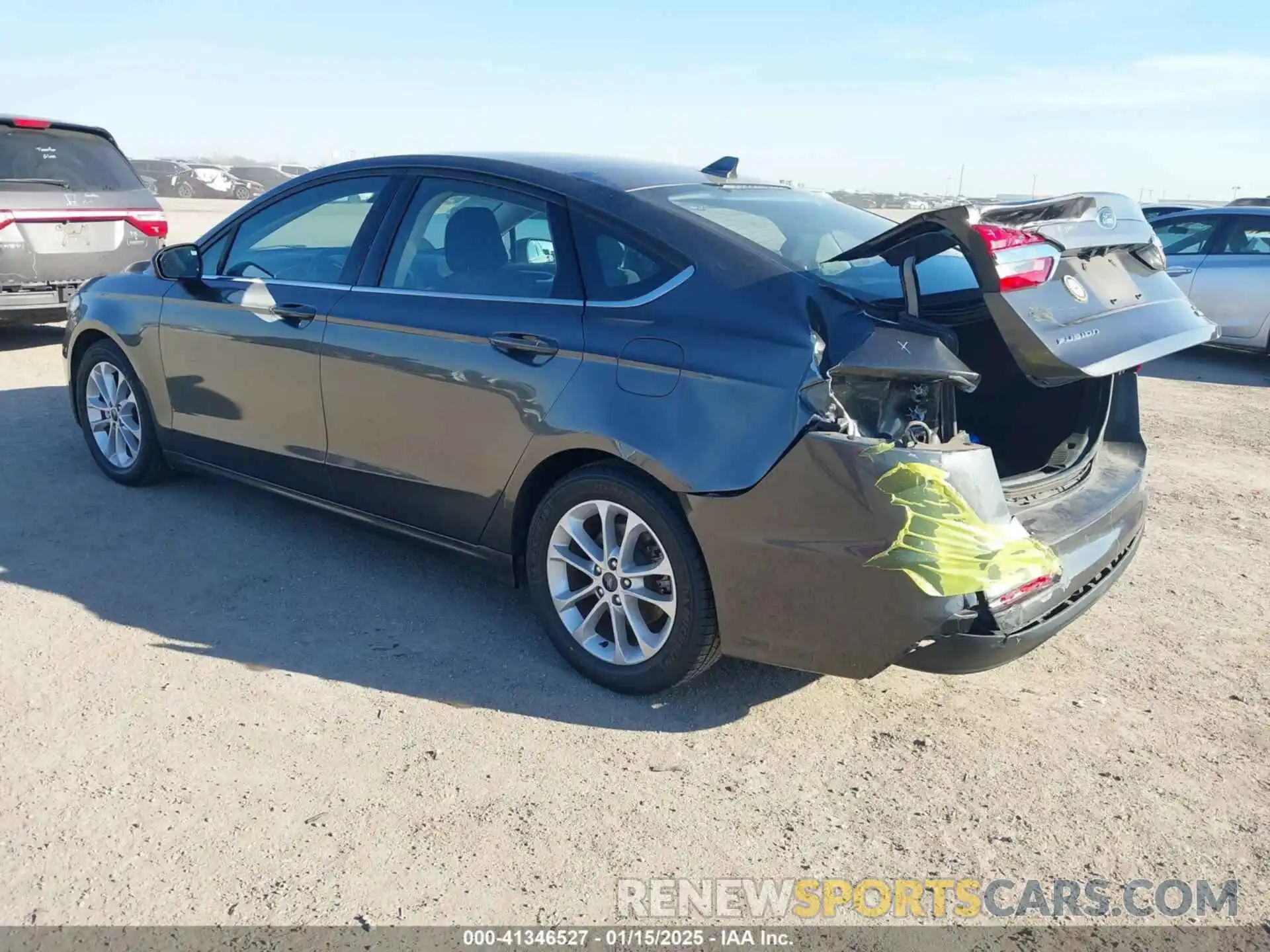 3 Photograph of a damaged car 3FA6P0HD6LR230925 FORD FUSION 2020