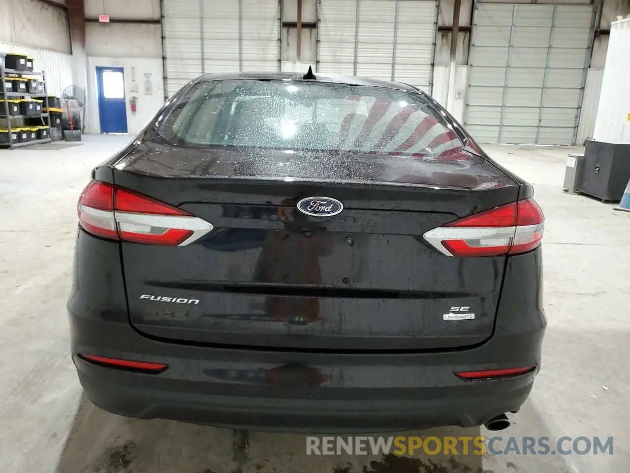 6 Photograph of a damaged car 3FA6P0HD6LR246512 FORD FUSION 2020
