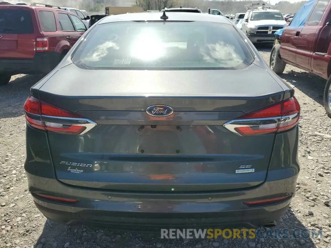 6 Photograph of a damaged car 3FA6P0HD6LR248664 FORD FUSION 2020