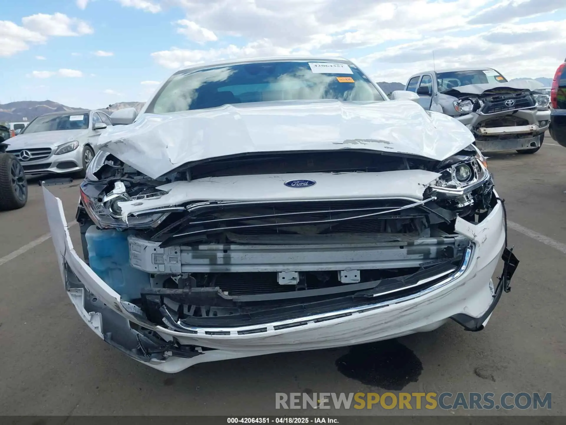 6 Photograph of a damaged car 3FA6P0HD6LR252987 FORD FUSION 2020