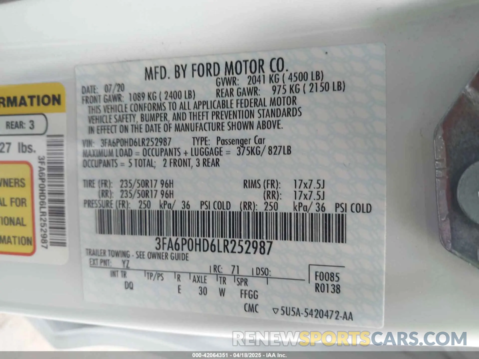 9 Photograph of a damaged car 3FA6P0HD6LR252987 FORD FUSION 2020