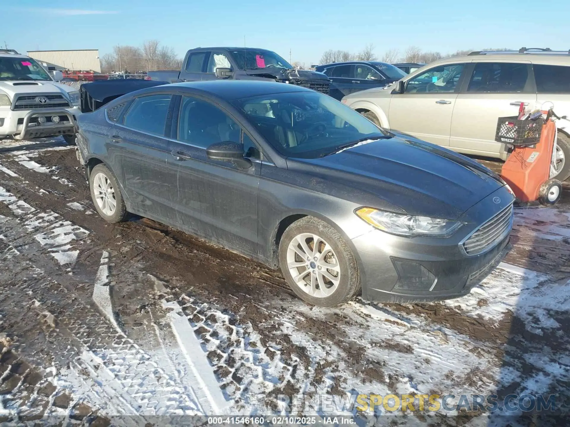 1 Photograph of a damaged car 3FA6P0HD7LR109496 FORD FUSION 2020