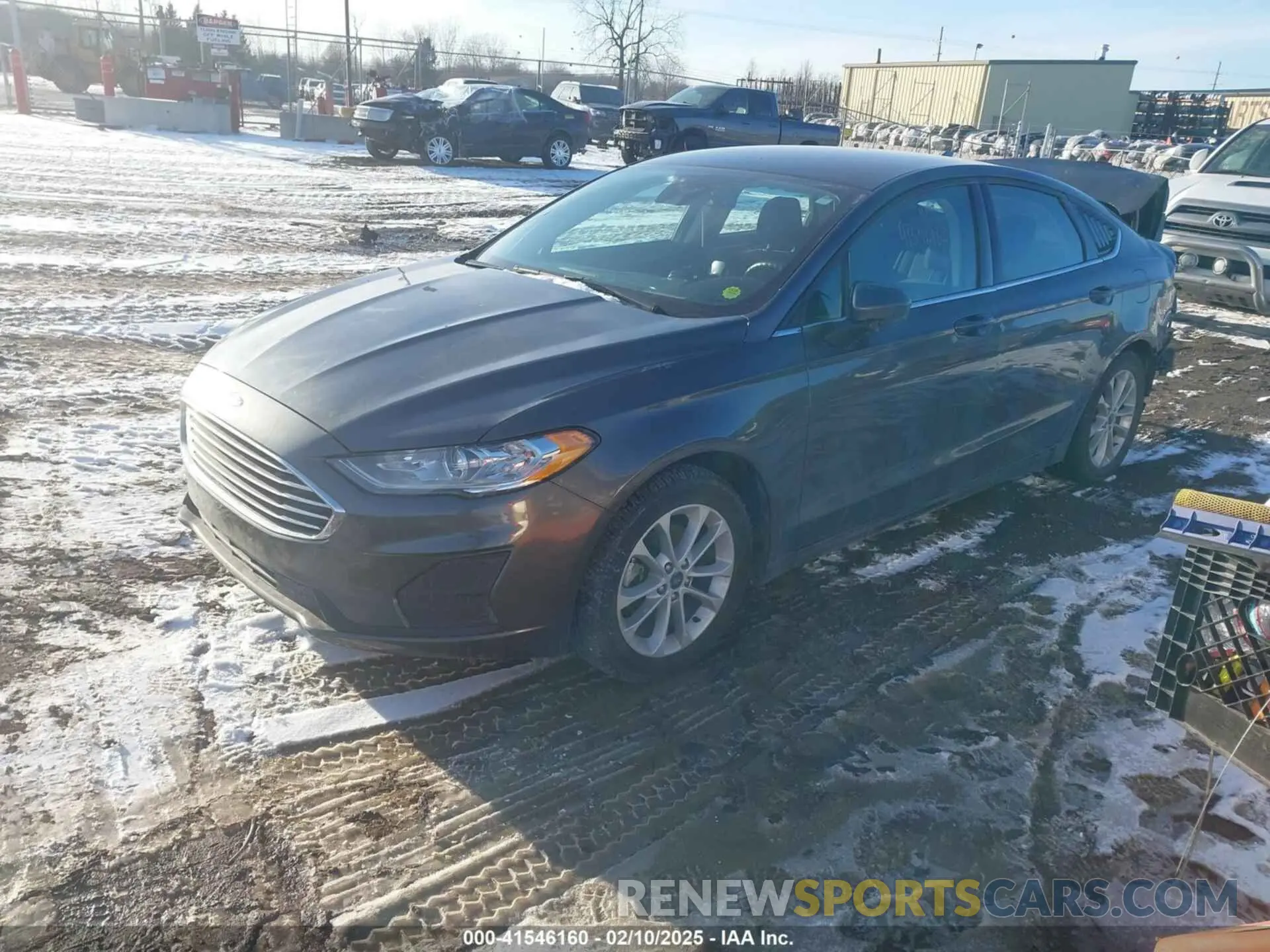 2 Photograph of a damaged car 3FA6P0HD7LR109496 FORD FUSION 2020