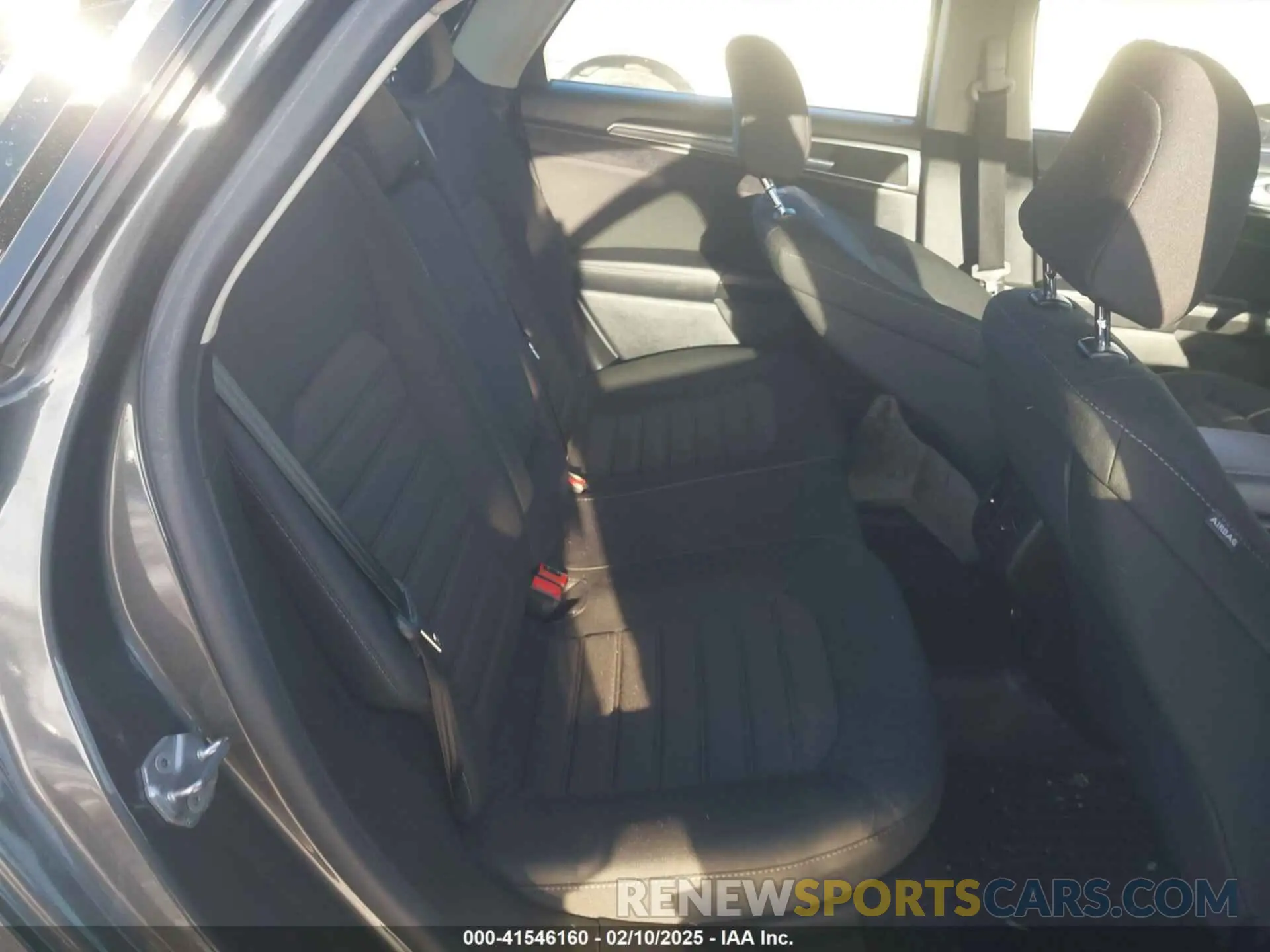 8 Photograph of a damaged car 3FA6P0HD7LR109496 FORD FUSION 2020