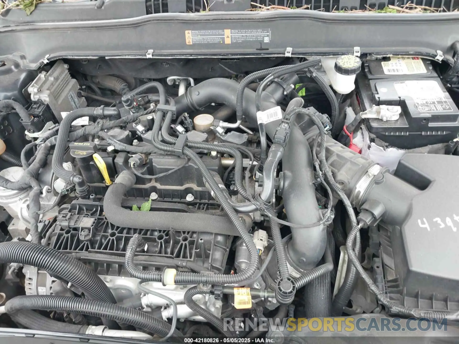 10 Photograph of a damaged car 3FA6P0HD7LR110180 FORD FUSION 2020
