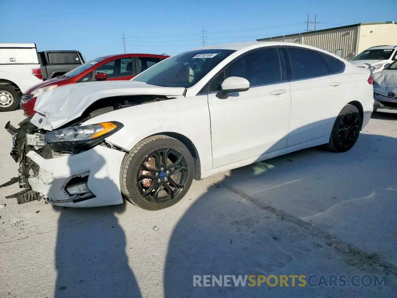 1 Photograph of a damaged car 3FA6P0HD7LR110969 FORD FUSION 2020