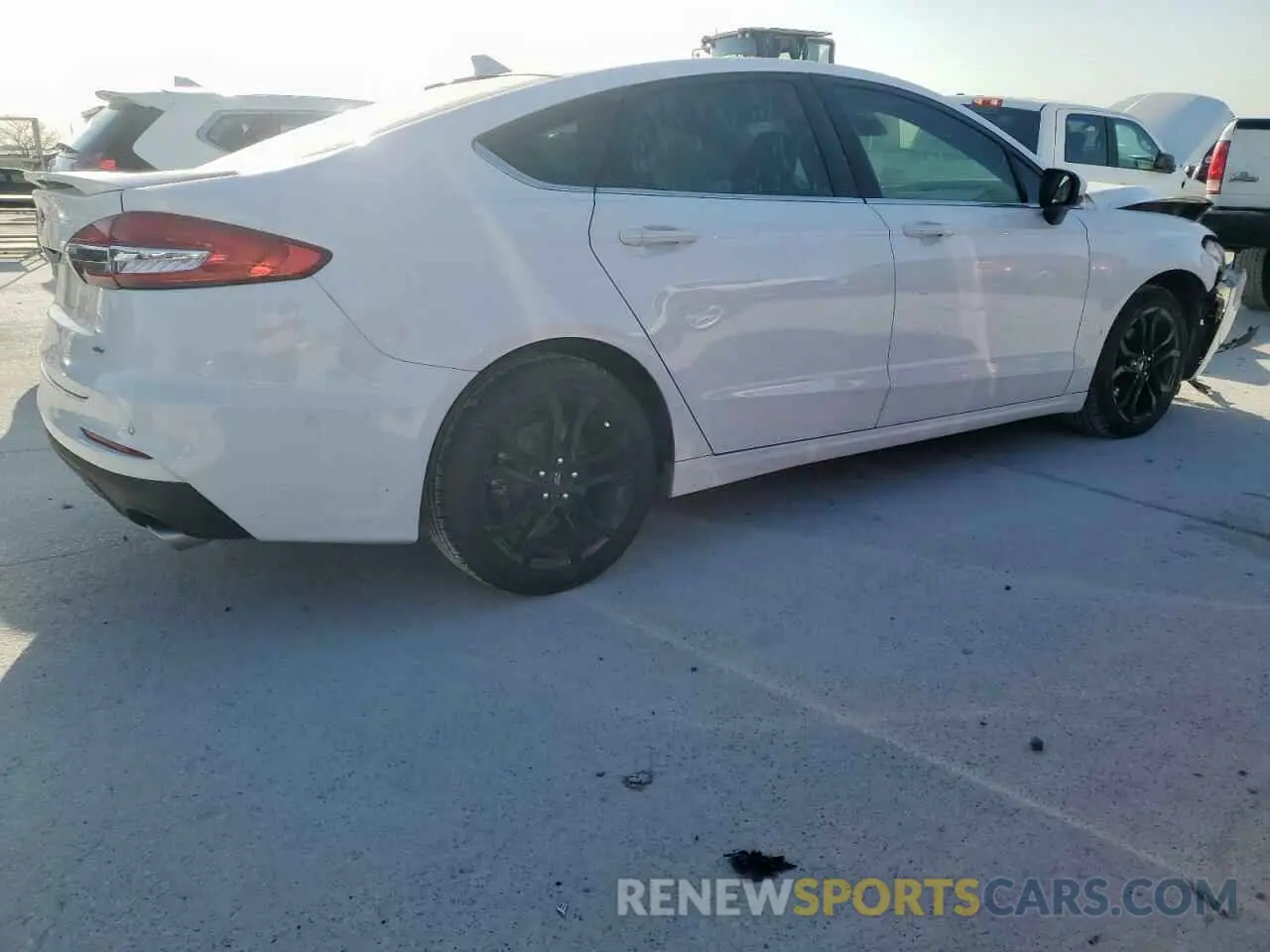 3 Photograph of a damaged car 3FA6P0HD7LR110969 FORD FUSION 2020