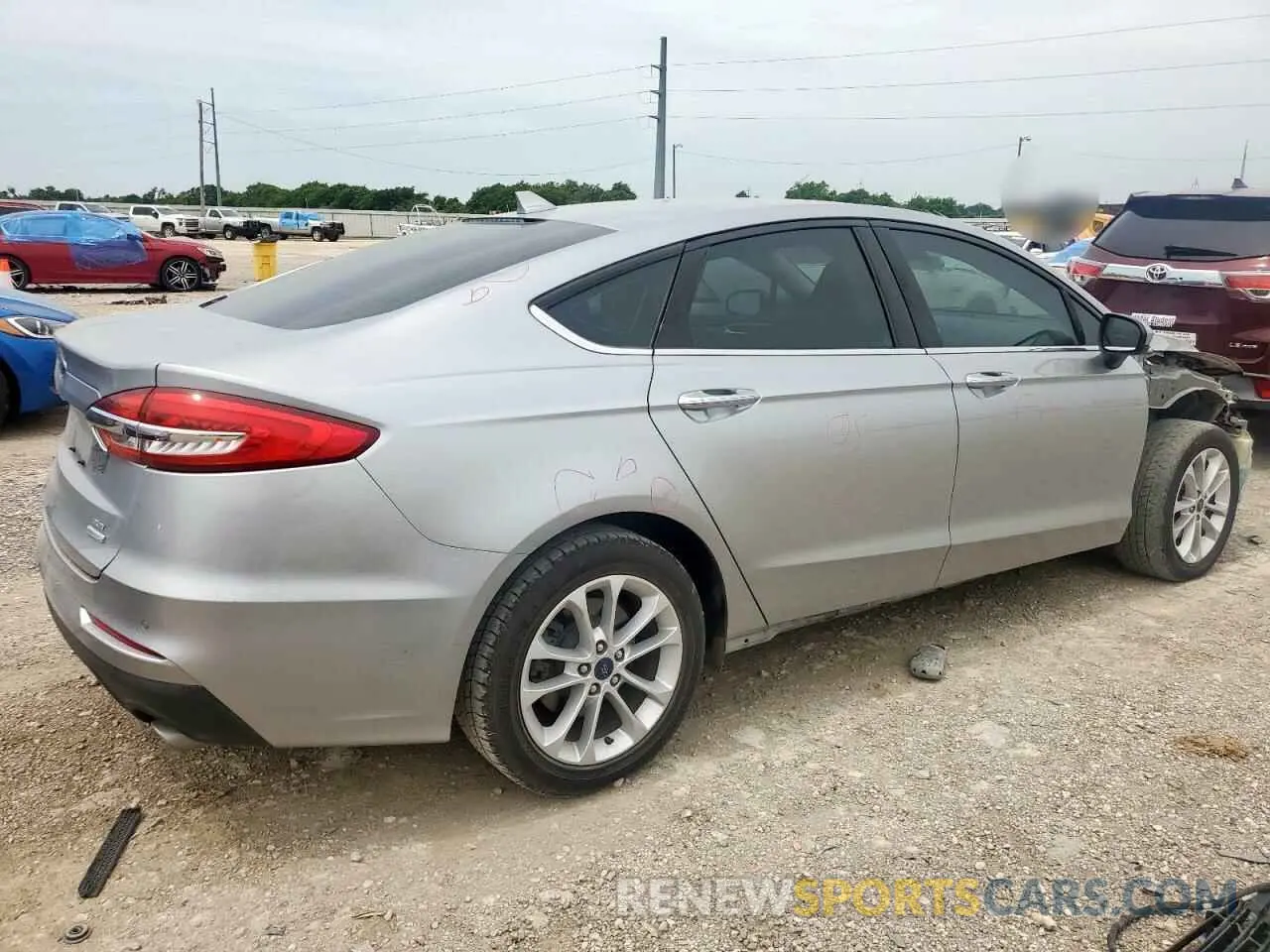 3 Photograph of a damaged car 3FA6P0HD7LR111586 FORD FUSION 2020