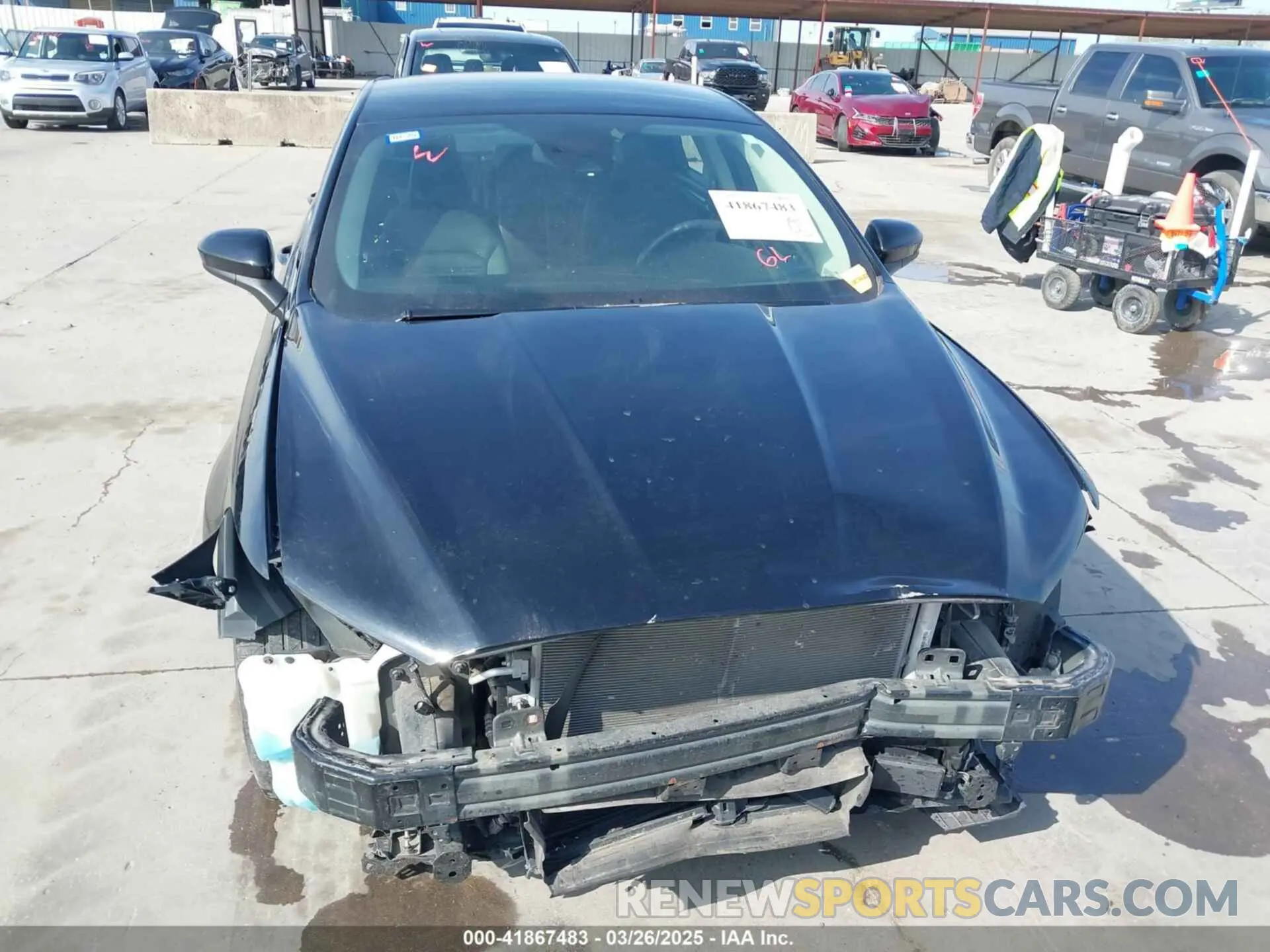 13 Photograph of a damaged car 3FA6P0HD7LR124306 FORD FUSION 2020