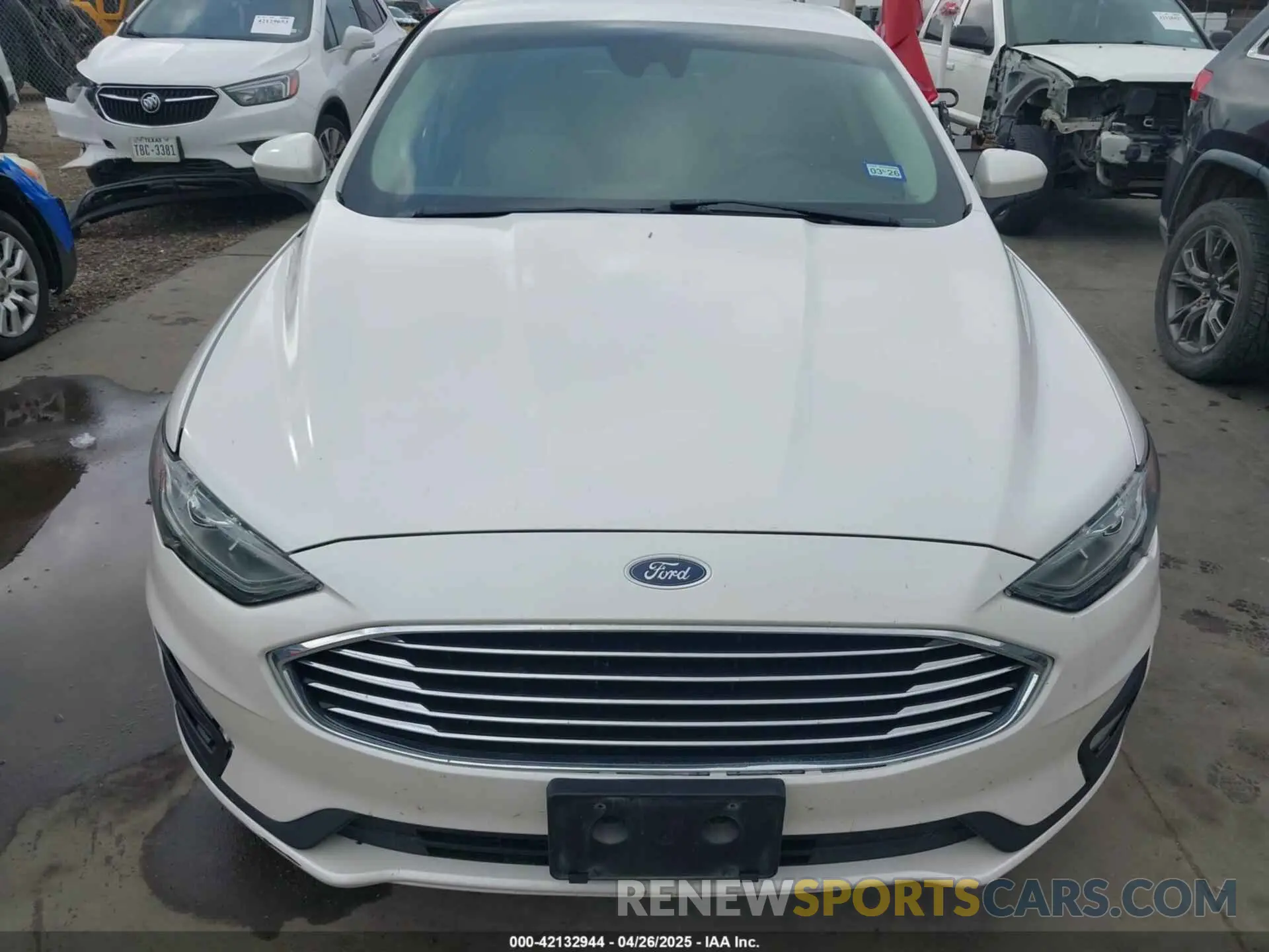 12 Photograph of a damaged car 3FA6P0HD7LR148007 FORD FUSION 2020