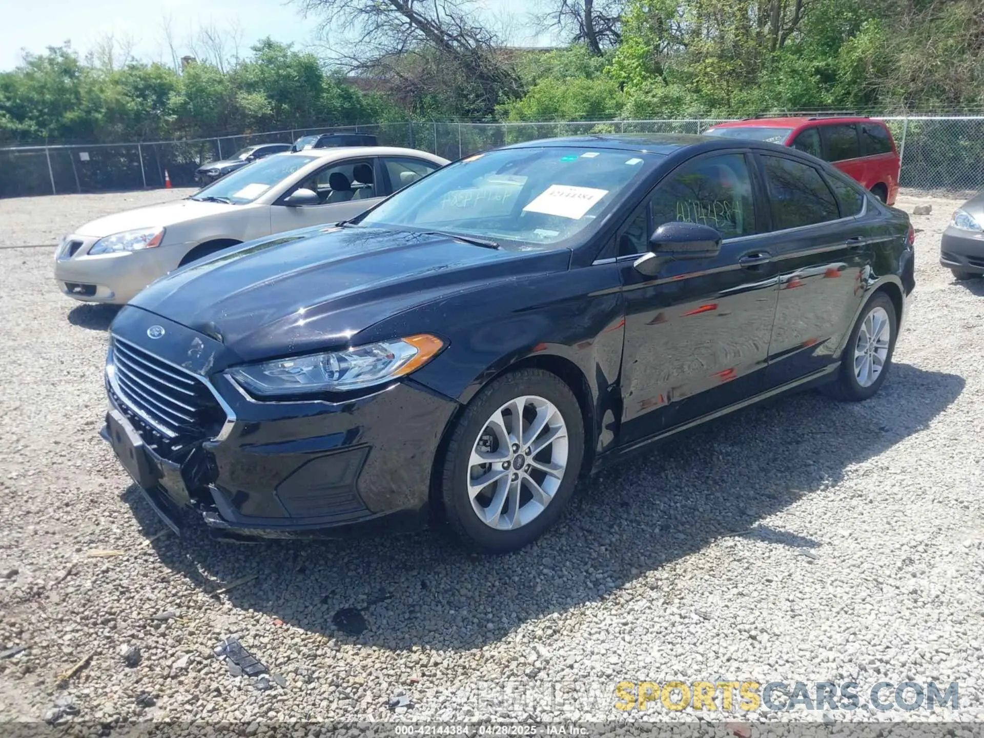 2 Photograph of a damaged car 3FA6P0HD7LR161601 FORD FUSION 2020