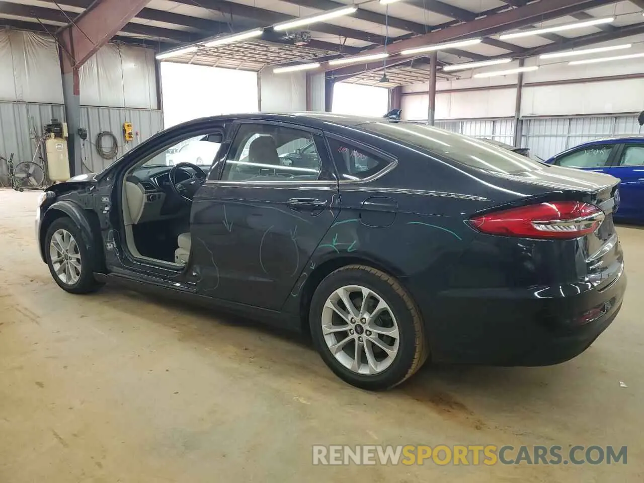 2 Photograph of a damaged car 3FA6P0HD7LR167429 FORD FUSION 2020