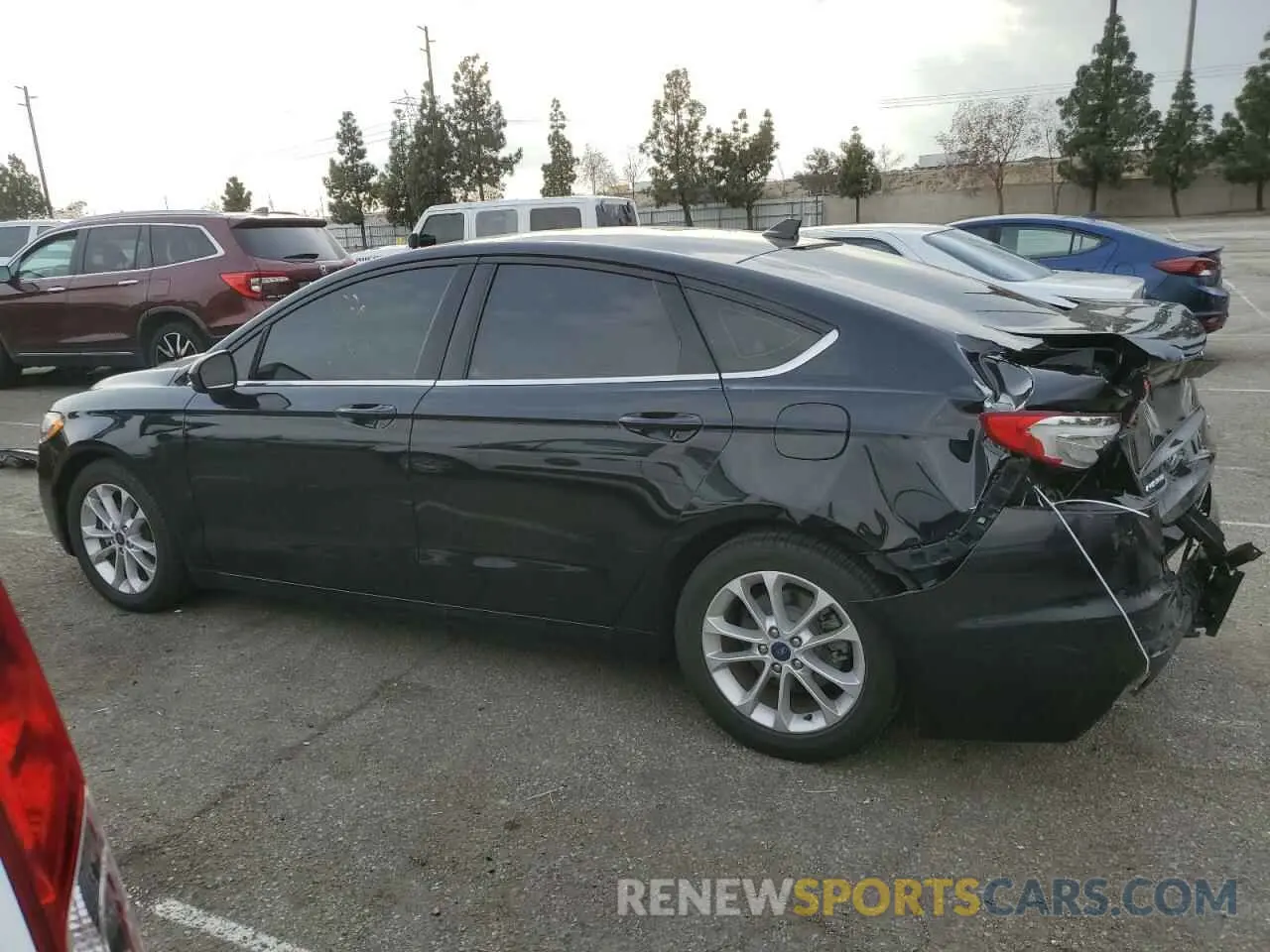 2 Photograph of a damaged car 3FA6P0HD7LR171089 FORD FUSION 2020