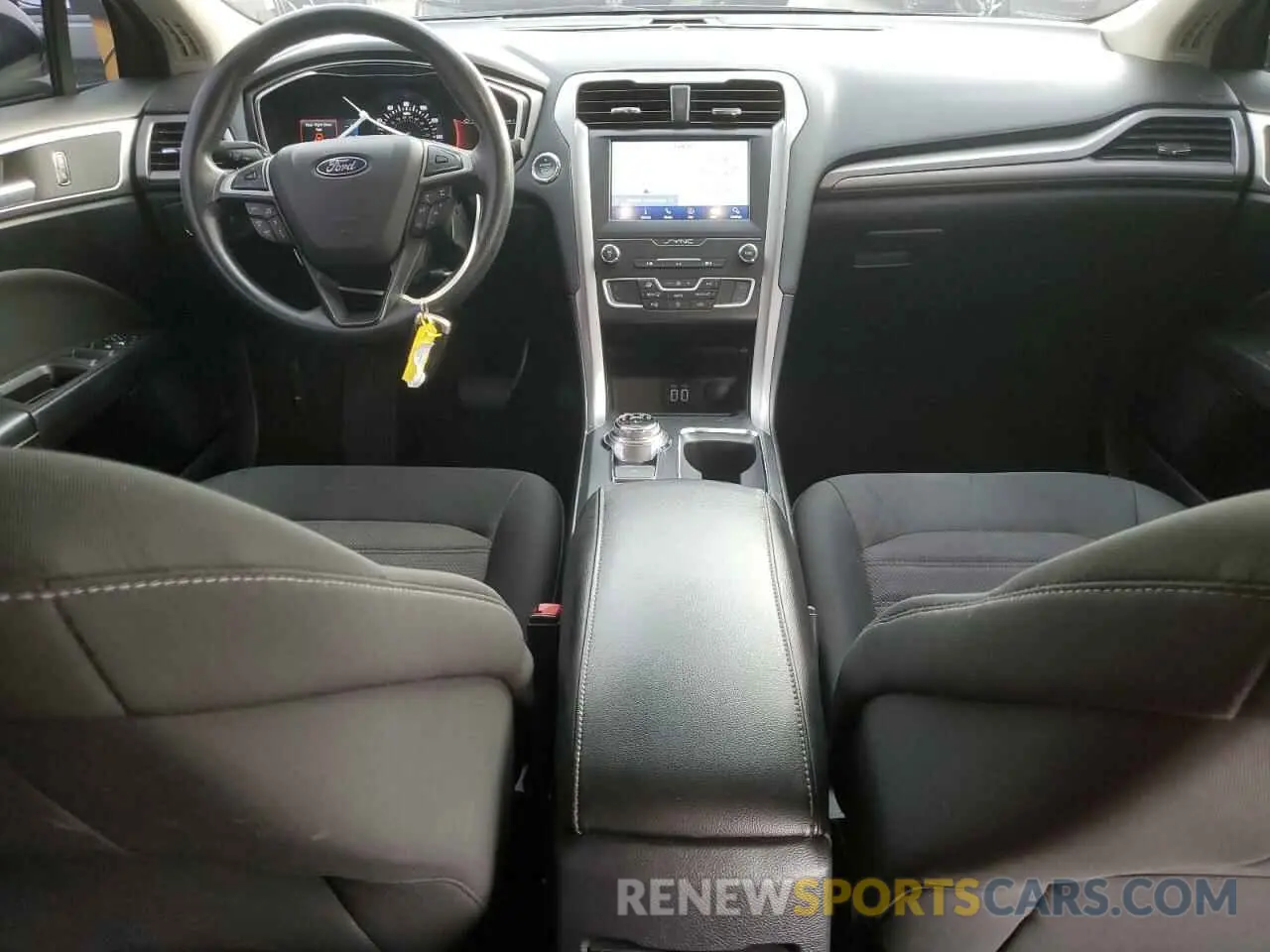 8 Photograph of a damaged car 3FA6P0HD7LR171089 FORD FUSION 2020