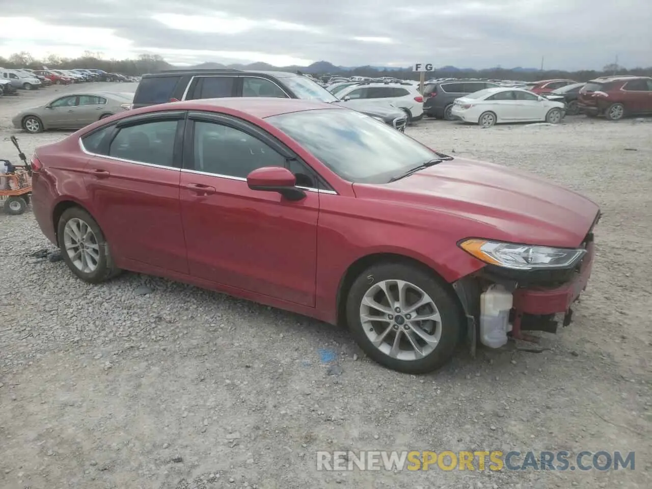 4 Photograph of a damaged car 3FA6P0HD7LR186319 FORD FUSION 2020