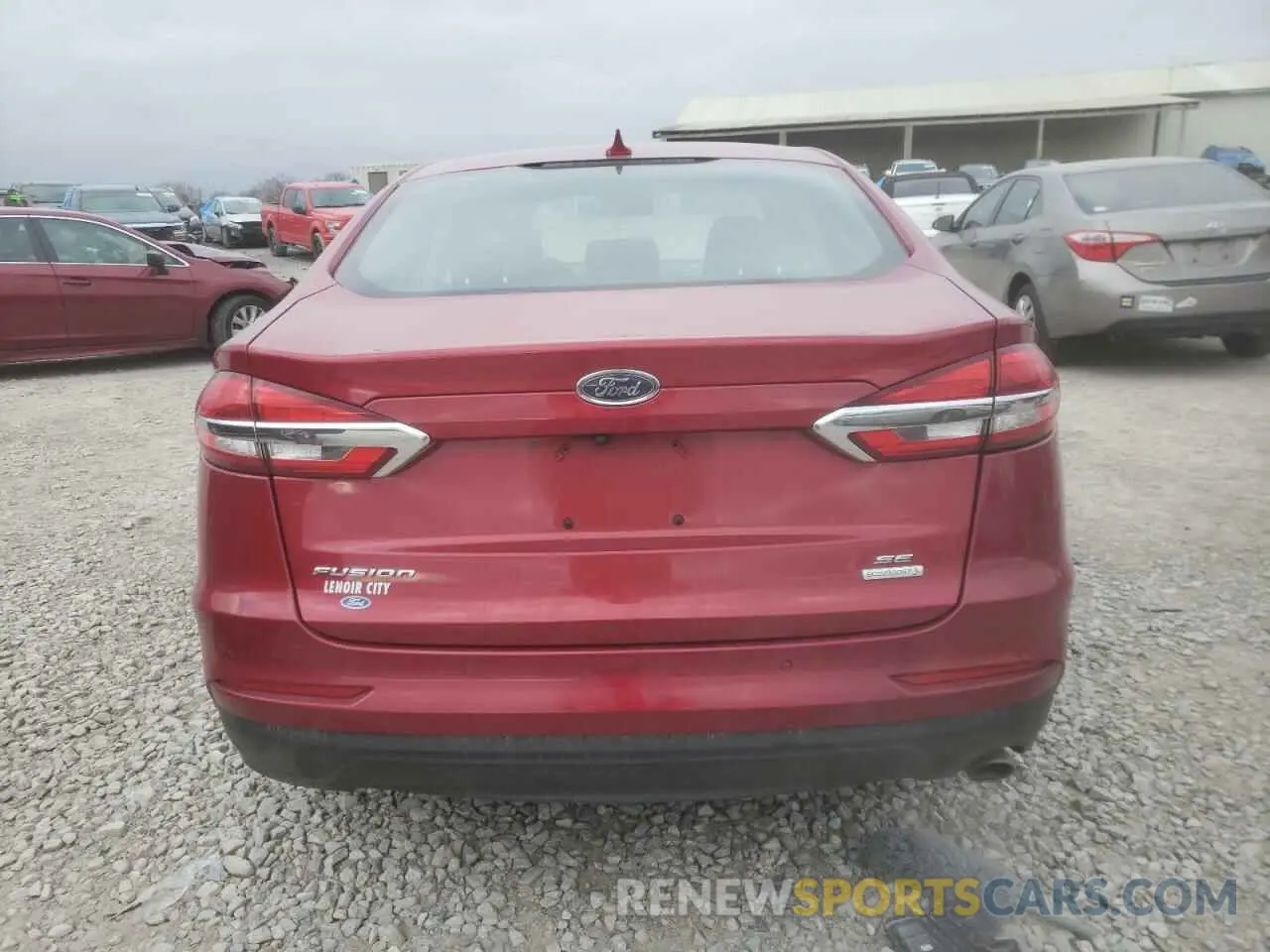 6 Photograph of a damaged car 3FA6P0HD7LR186319 FORD FUSION 2020
