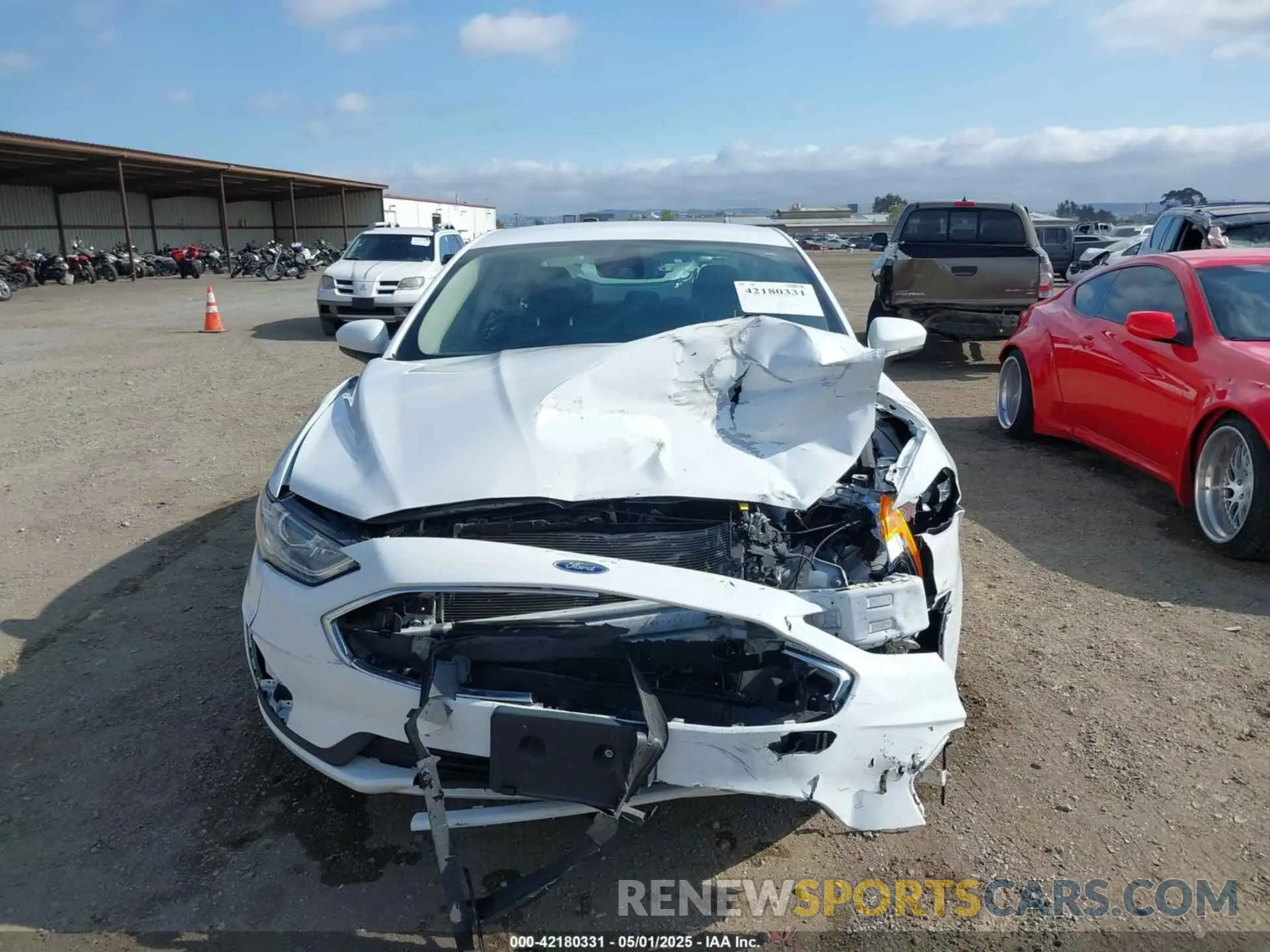 11 Photograph of a damaged car 3FA6P0HD7LR189589 FORD FUSION 2020